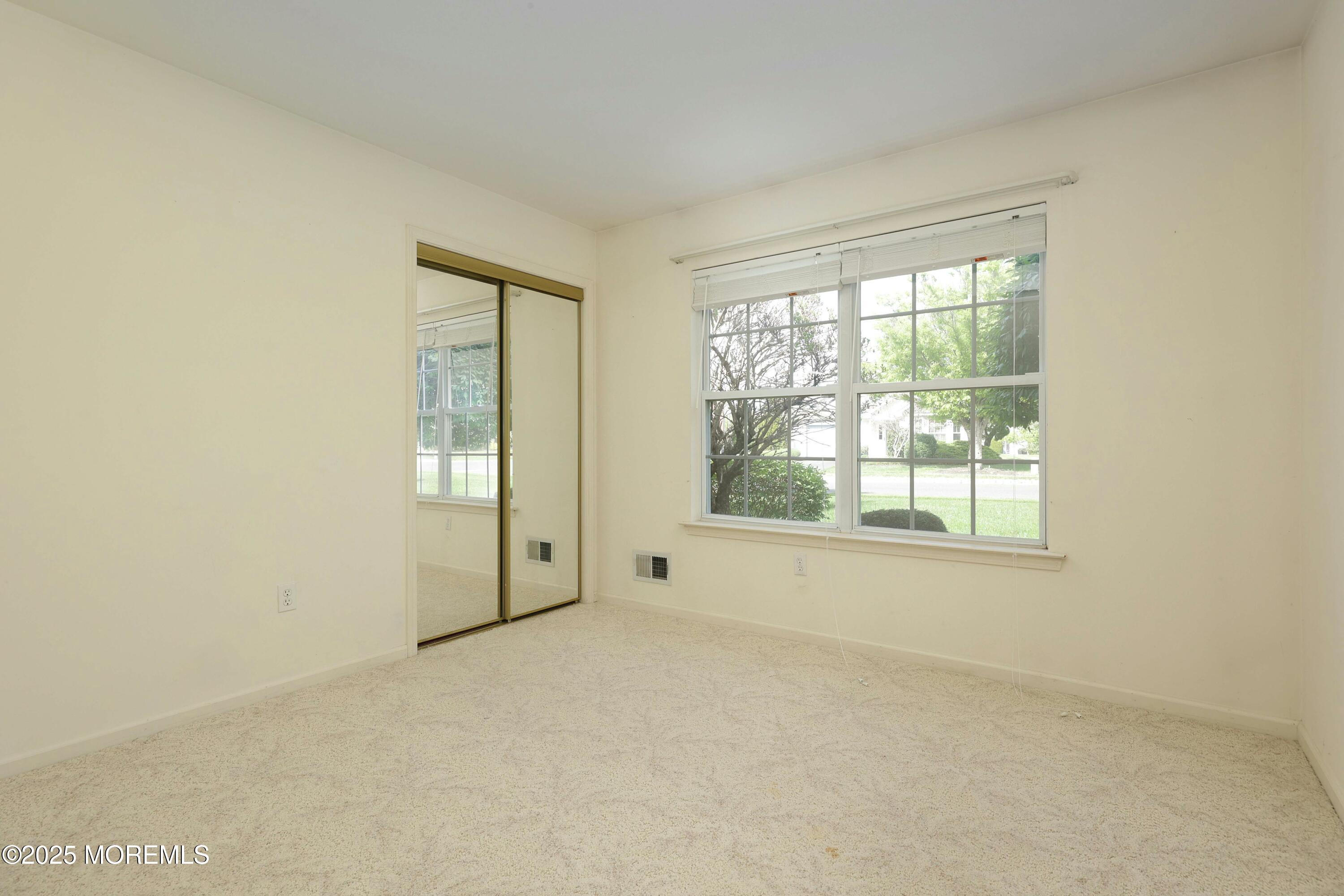 2399 Crisfield Circle, Toms River, New Jersey image 16