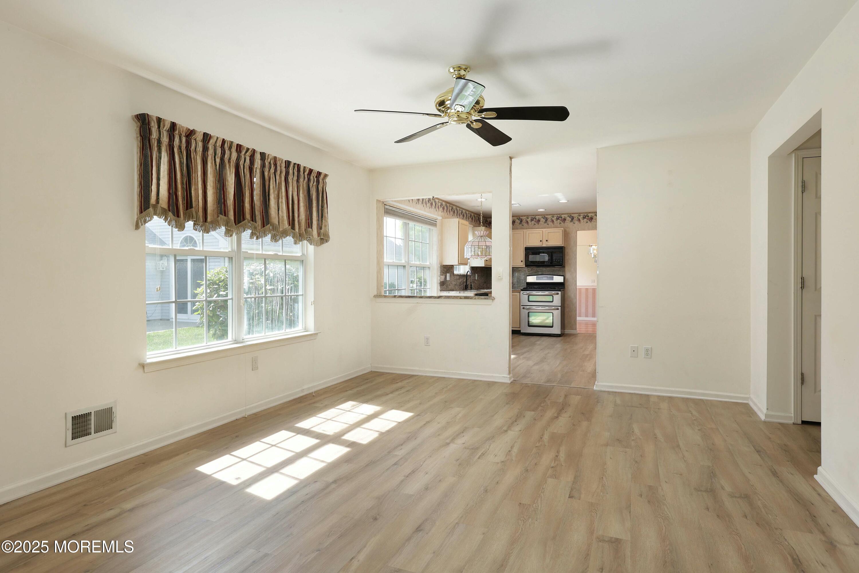 2399 Crisfield Circle, Toms River, New Jersey image 11