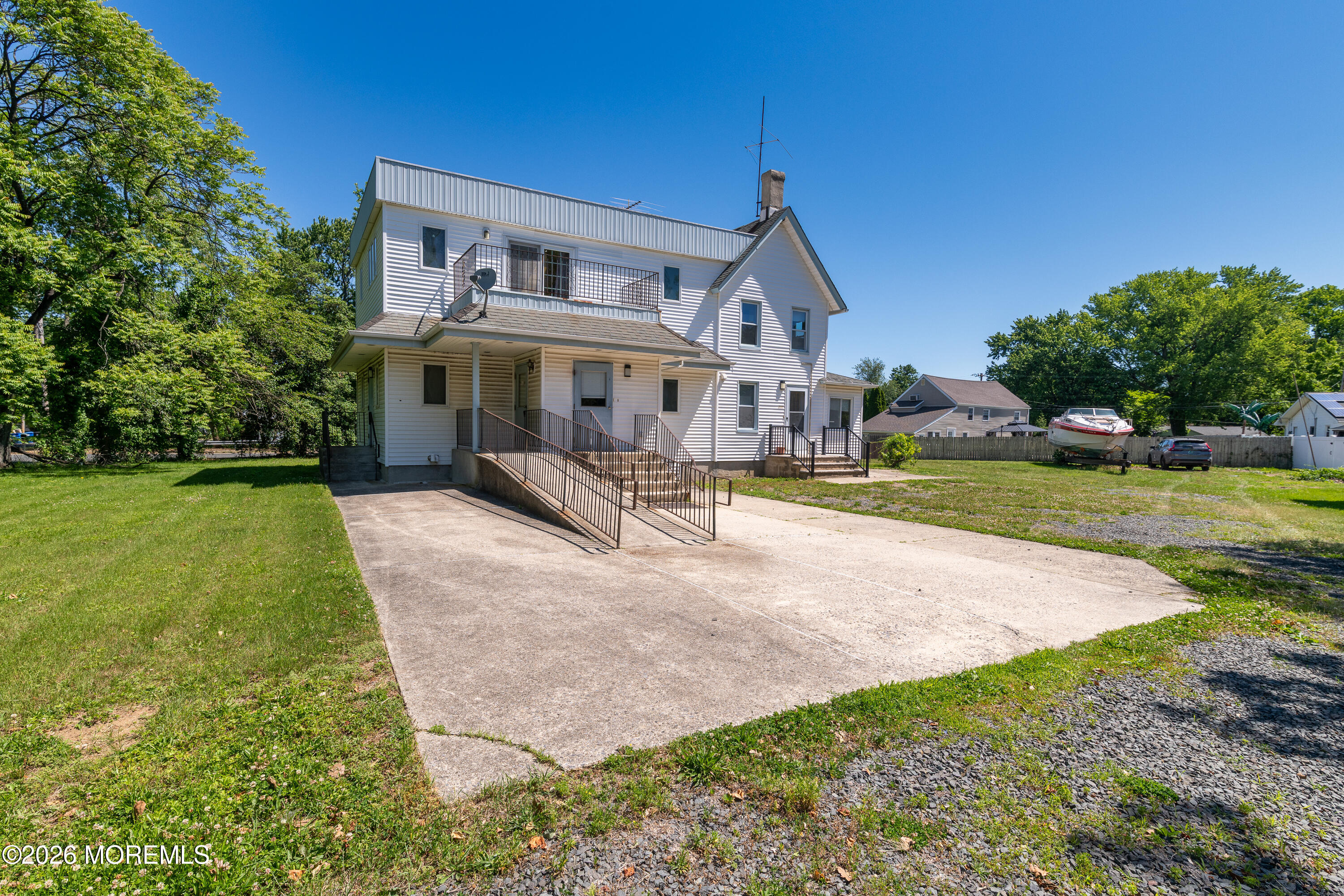 795 Harmony Road