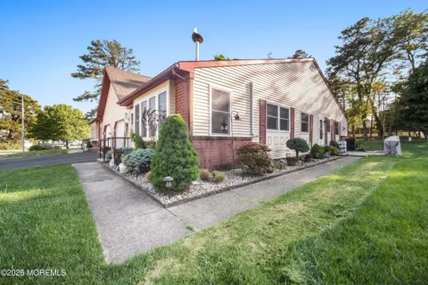 17B Drake Street, Whiting, NJ 08759 - MLS#: 22513747