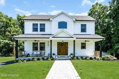 MLS: 22619457