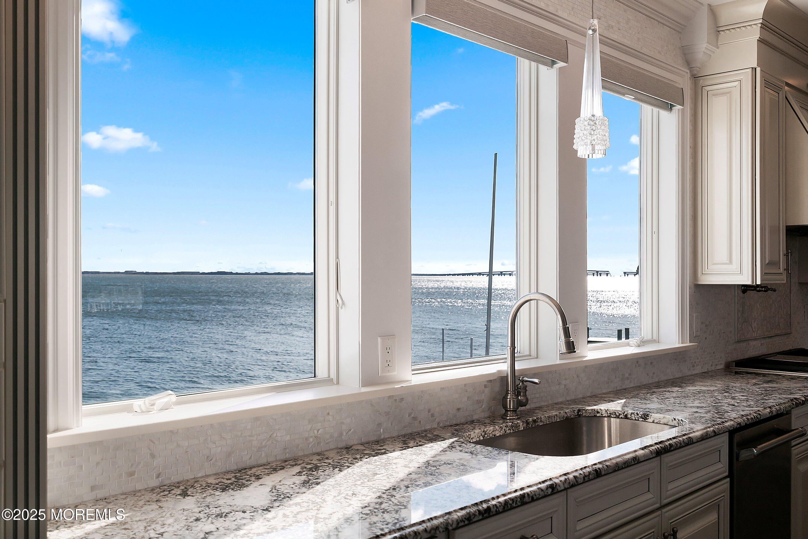 2 Cove Point Road, Toms River, New Jersey image 17