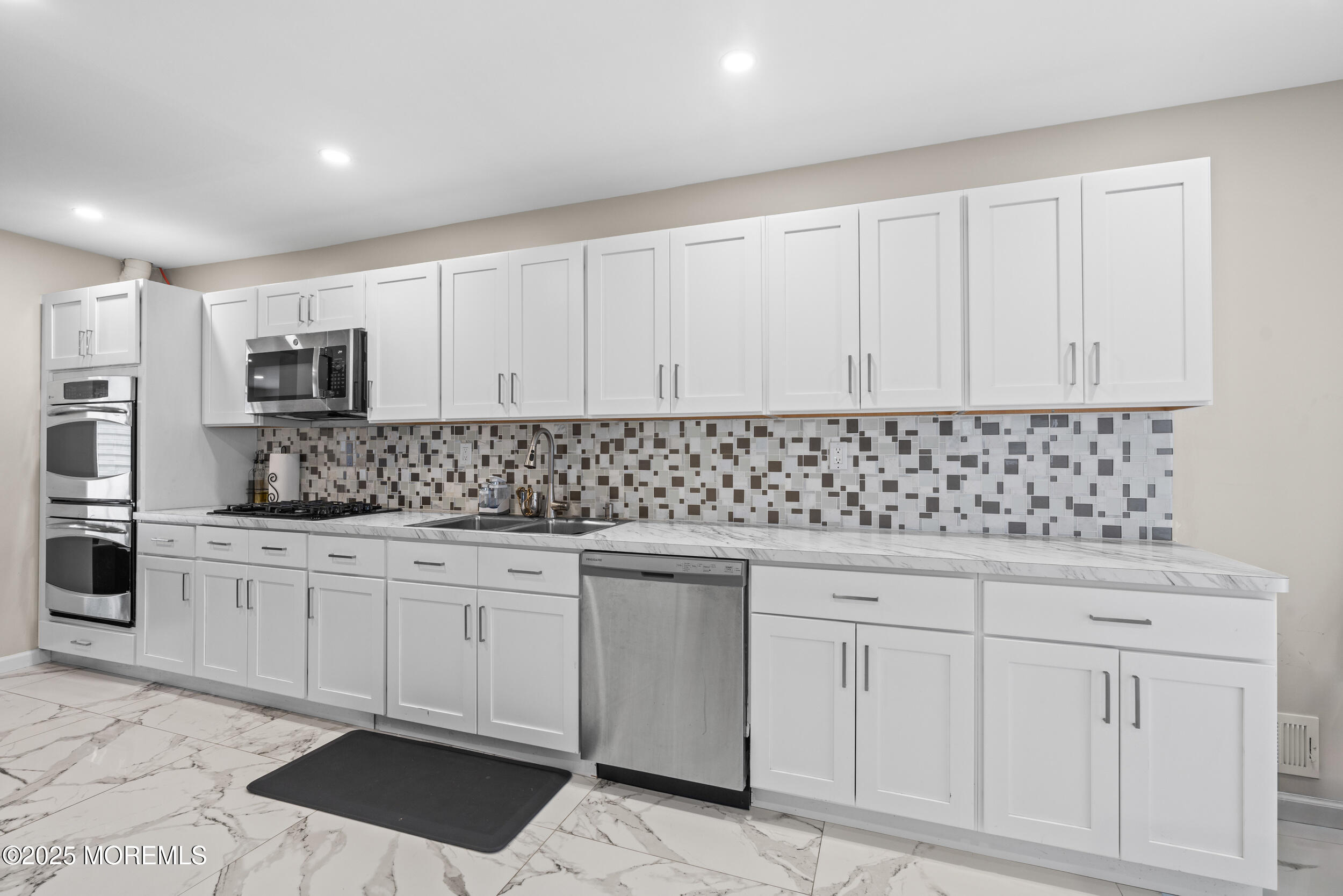 96 Cedar Avenue #6, Long Branch, New Jersey image 4