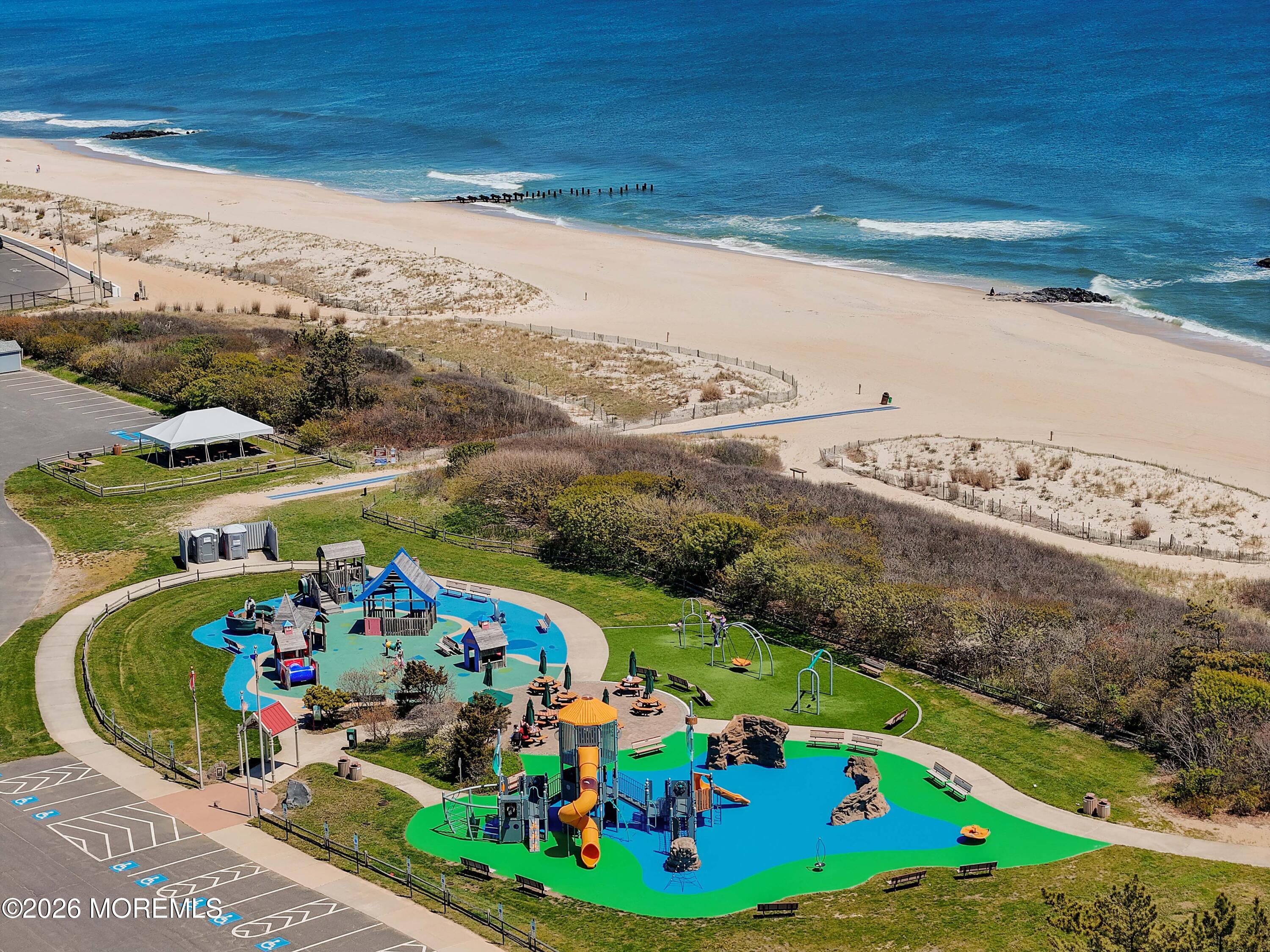 Long Branch, New Jersey, 07740, United States, 3 Bedrooms Bedrooms, ,4 BathroomsBathrooms,Residential,Active,2044541