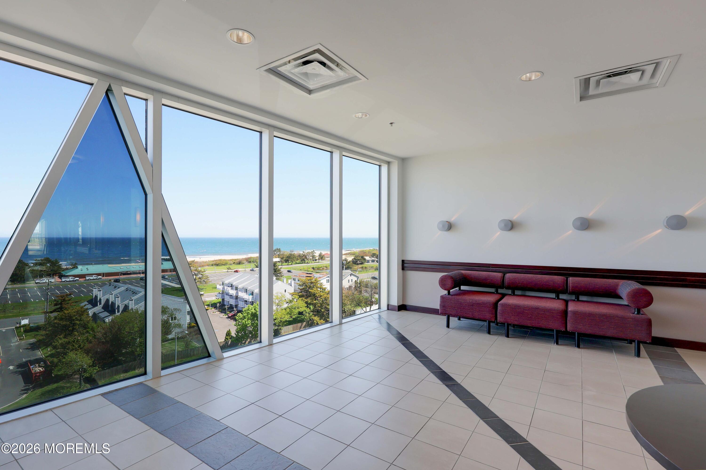 Long Branch, New Jersey, 07740, United States, 3 Bedrooms Bedrooms, ,4 BathroomsBathrooms,Residential,Active,2044541