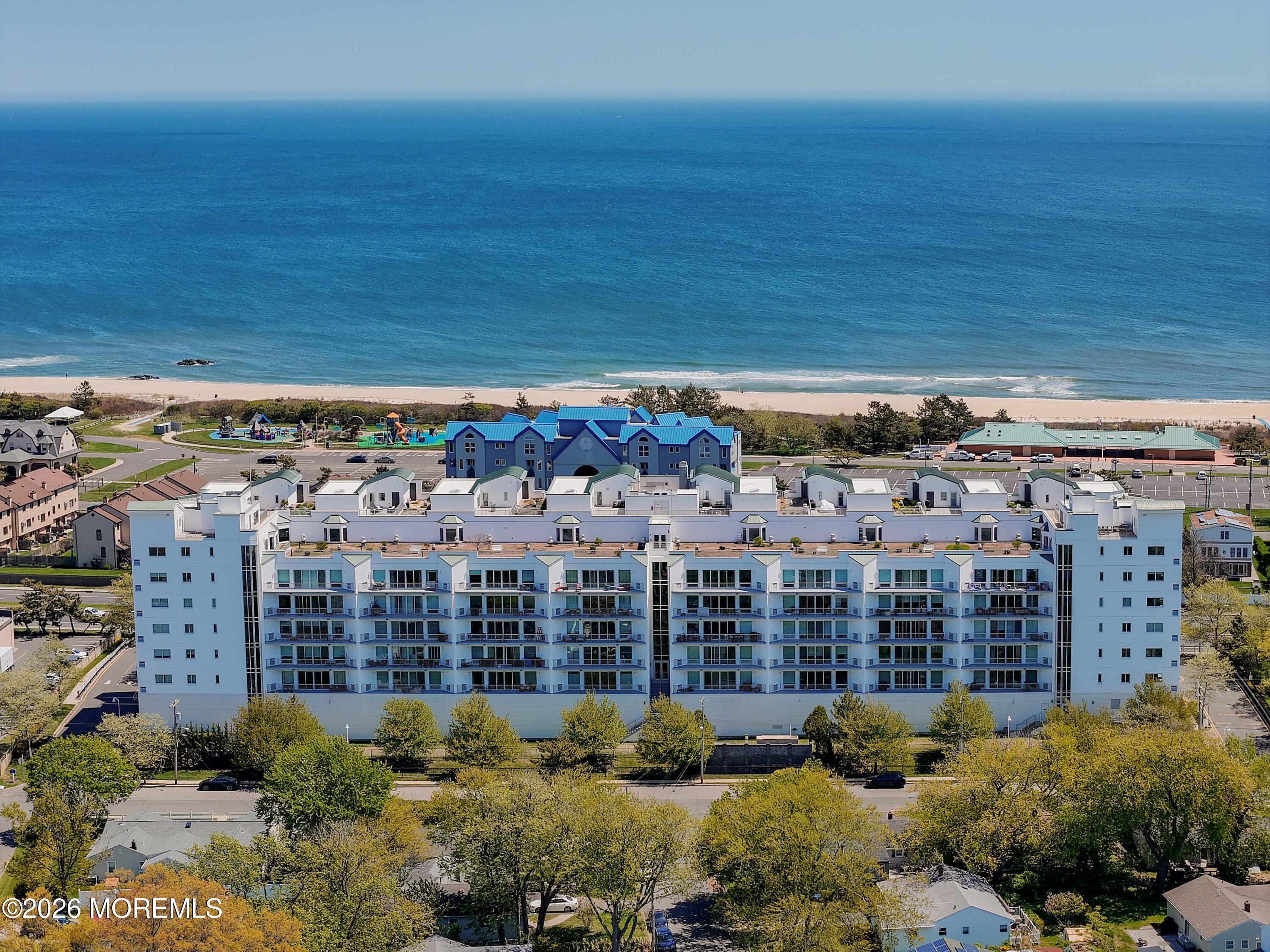 432 Ocean Boulevard N 615