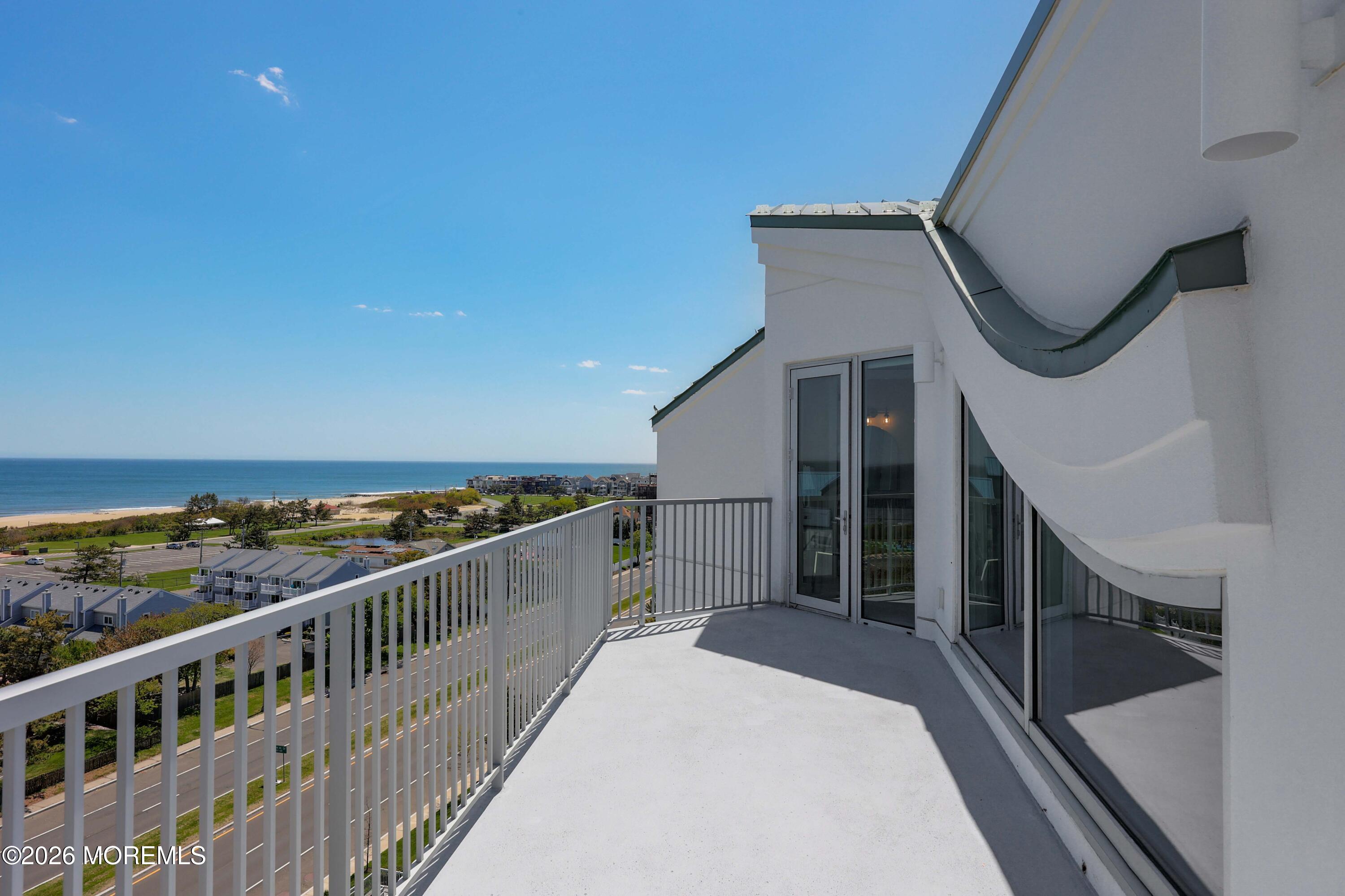 Long Branch, New Jersey, 07740, United States, 3 Bedrooms Bedrooms, ,4 BathroomsBathrooms,Residential,Active,2044541
