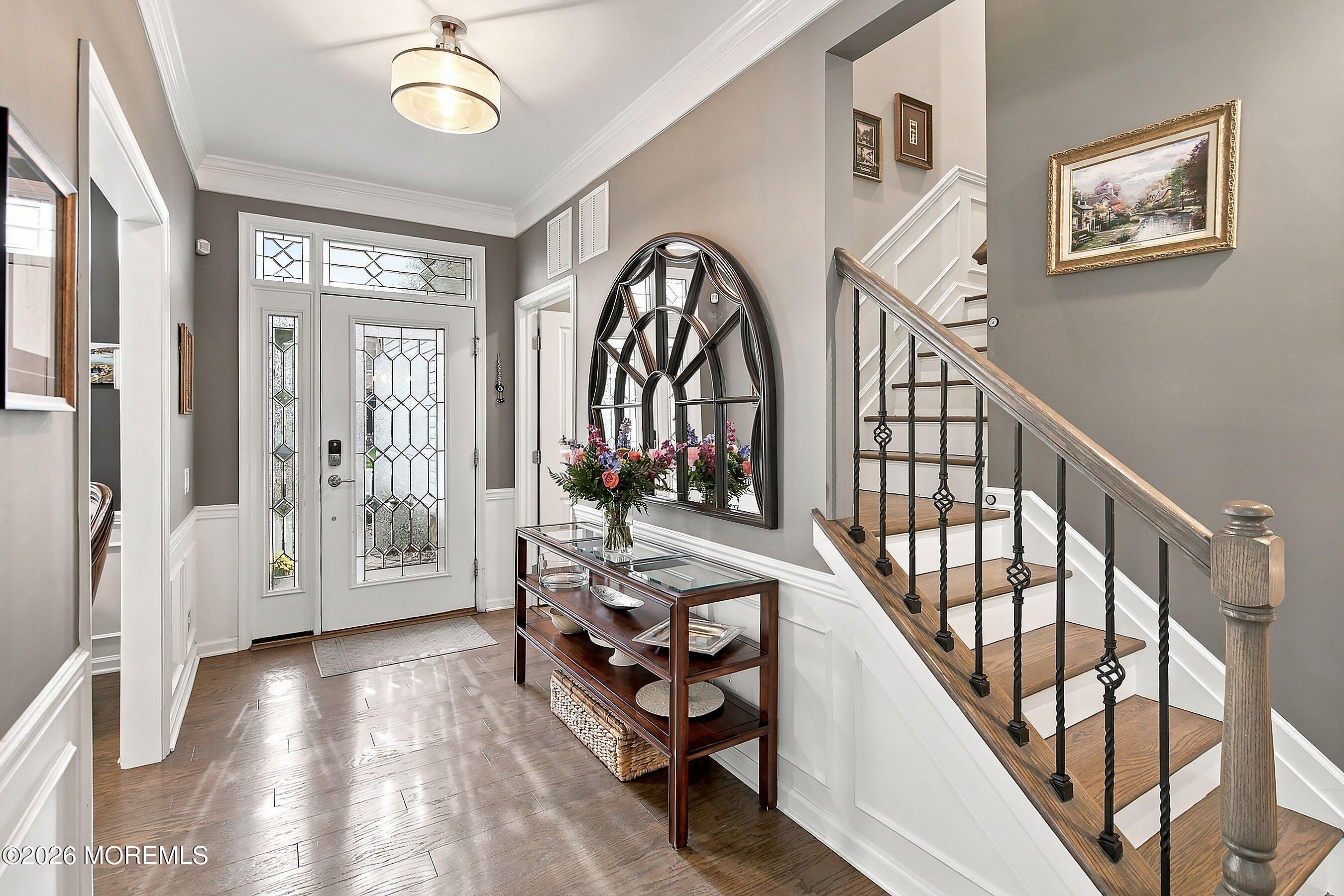 21 W Campania Lane
