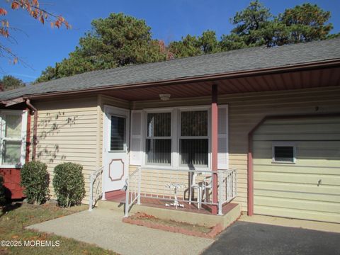 Homes For Sale - 9A Ardsley Avenue #64<br/> Whiting, NJ 08759
