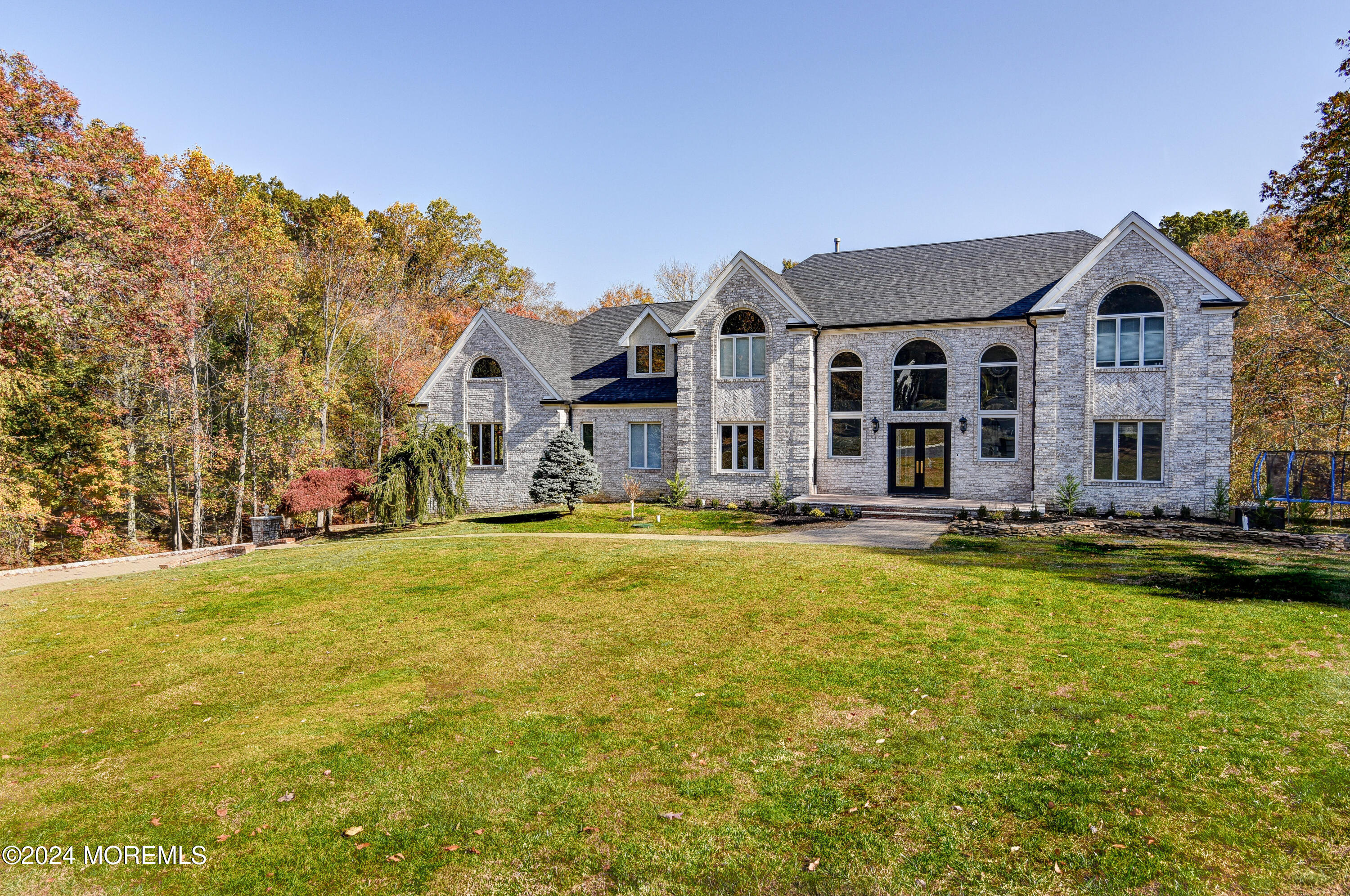 5 Grand Court, Colts Neck, New Jersey image 1