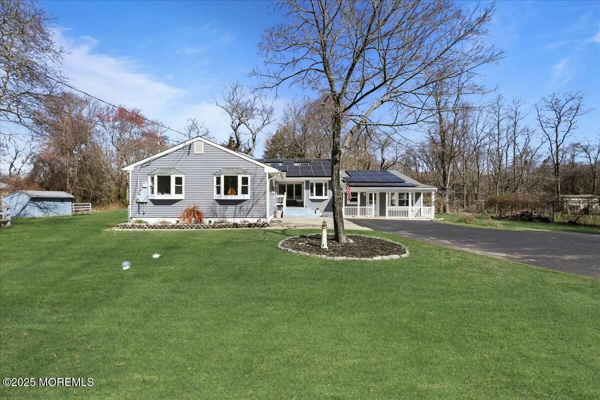 450 W Farms Road, Farmingdale, New Jersey image 1
