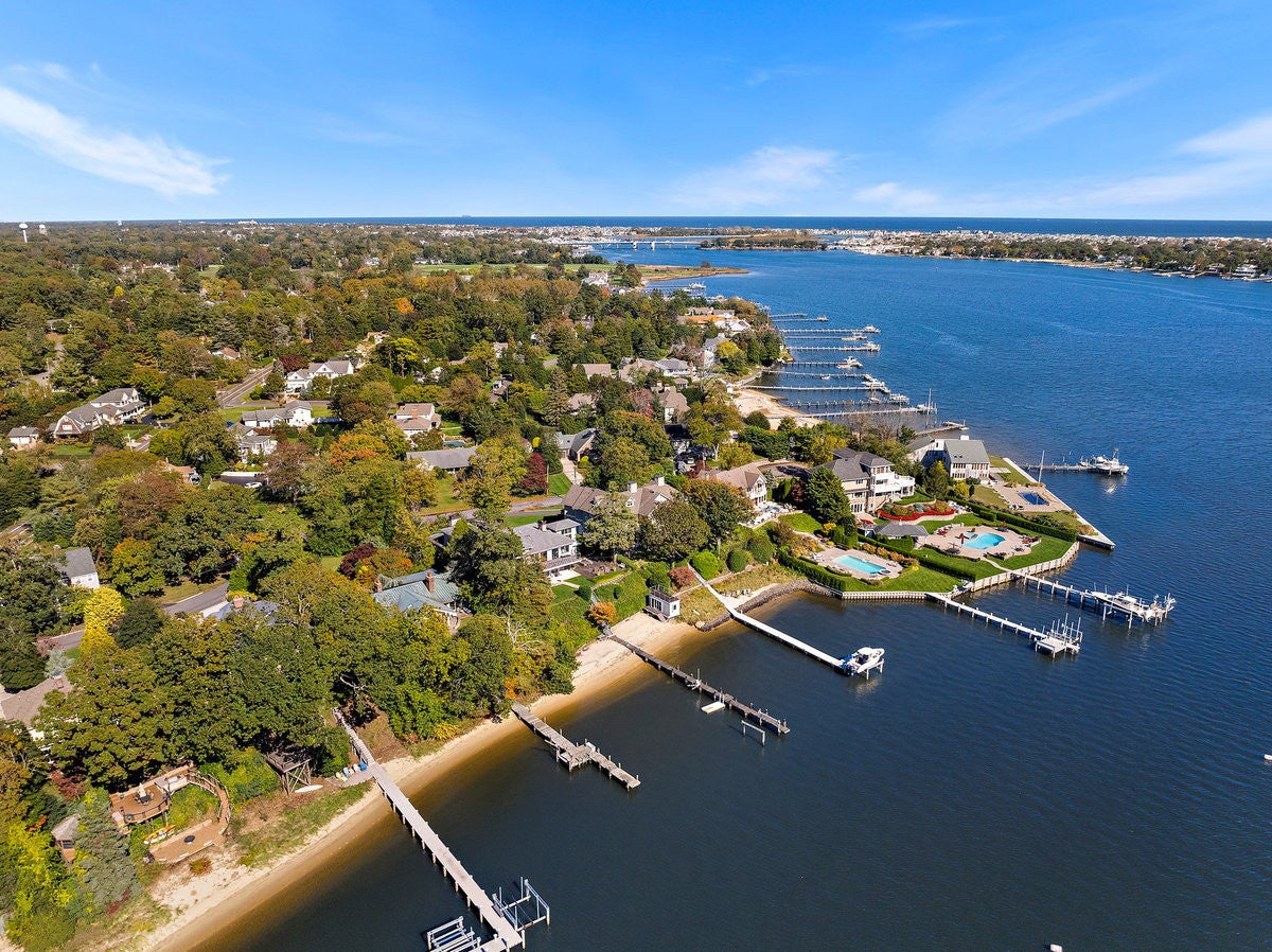 409 Osprey Point Lane