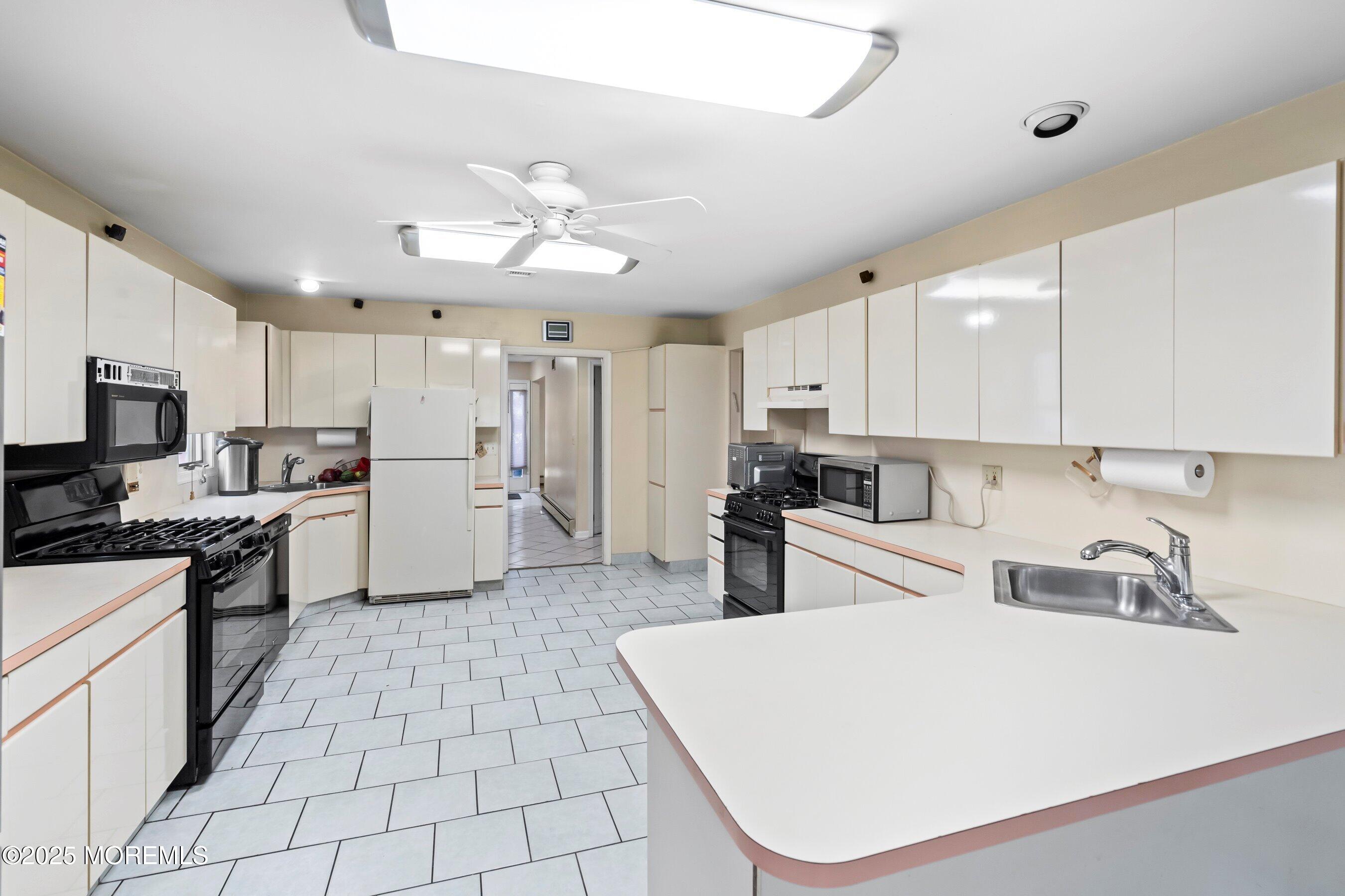 114 Carey Street, Lakewood, New Jersey image 10