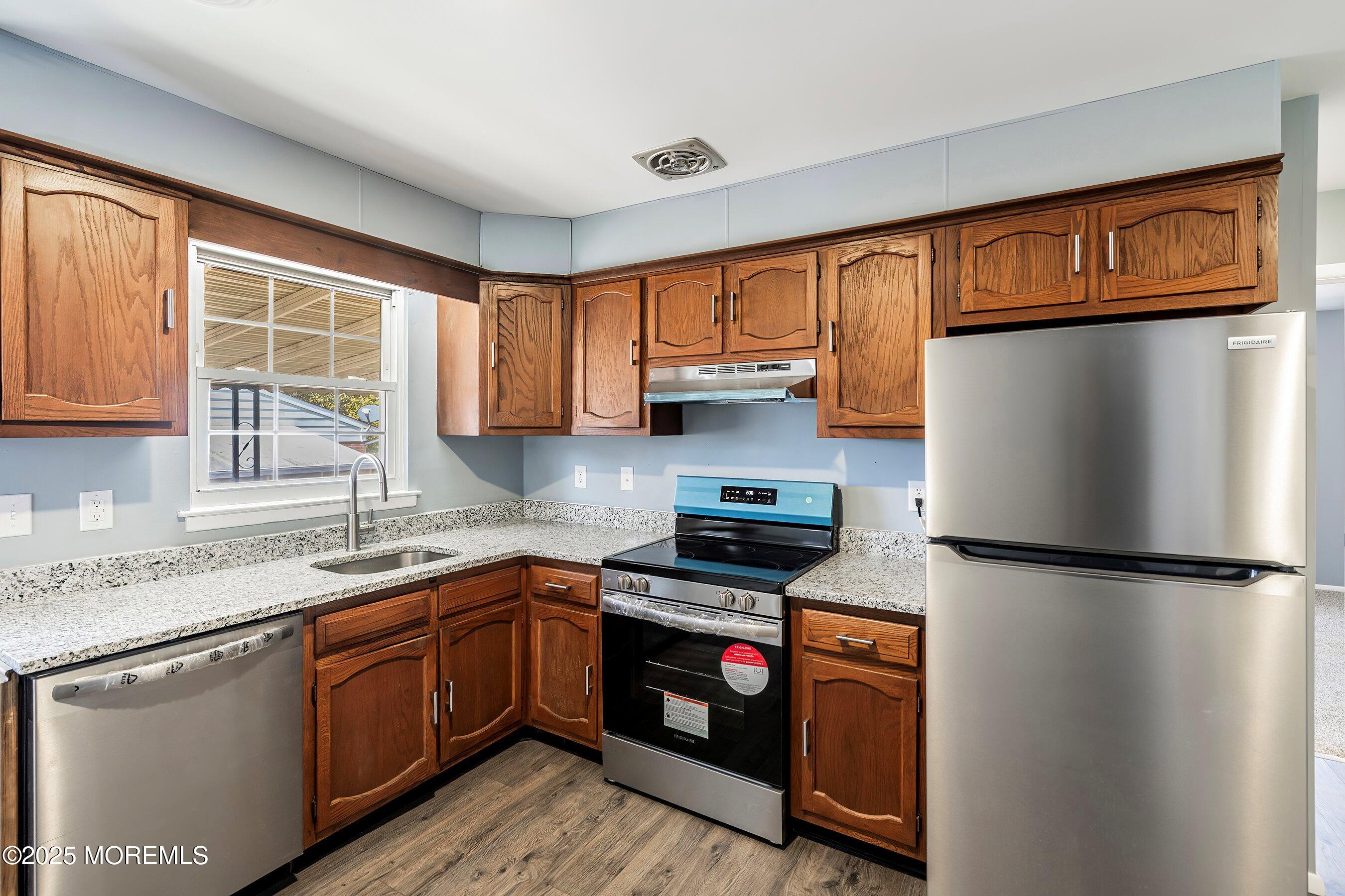 39 A Independence Parkway, Whiting, New Jersey image 8