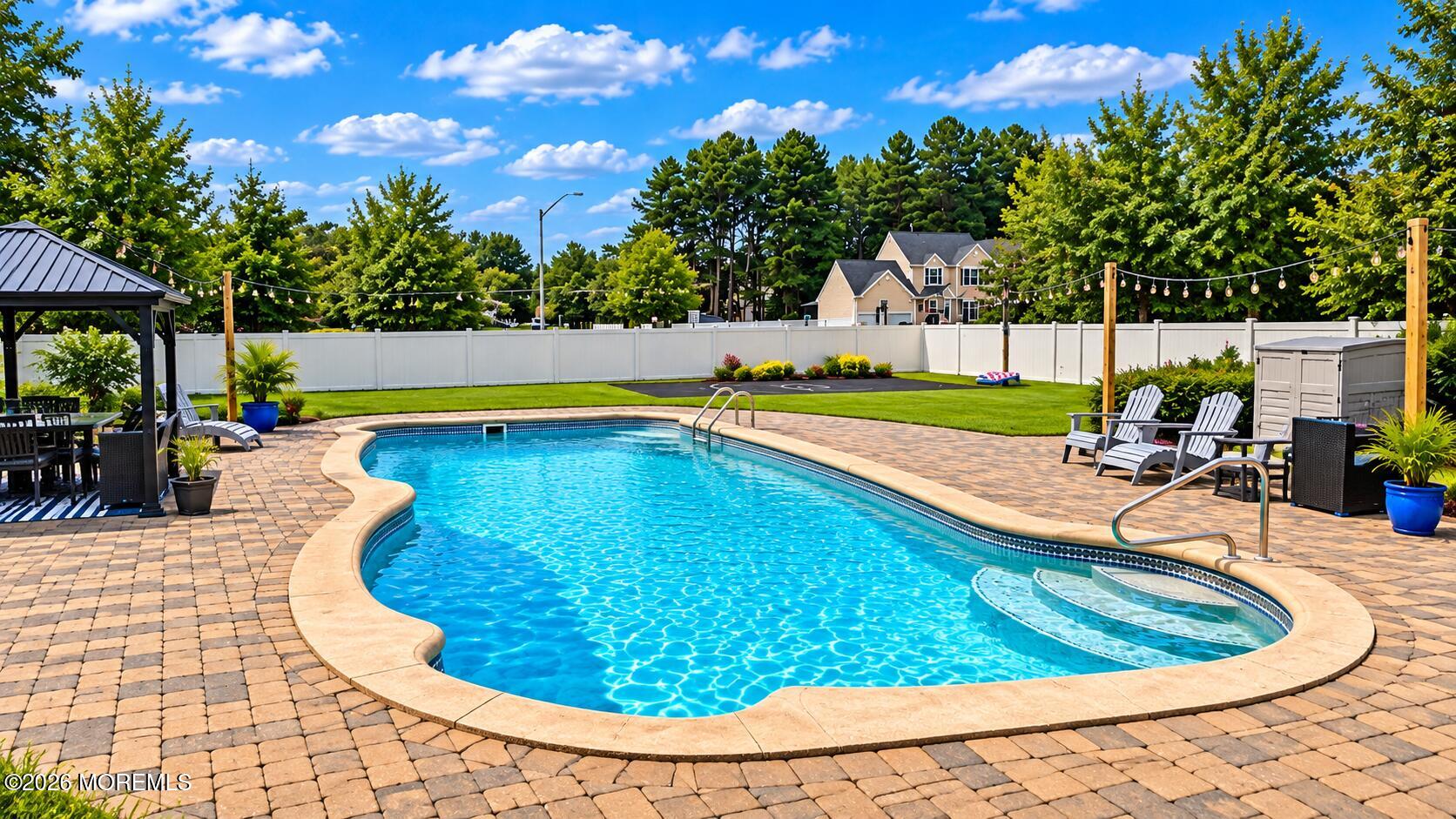 1 Blue Jay Court
