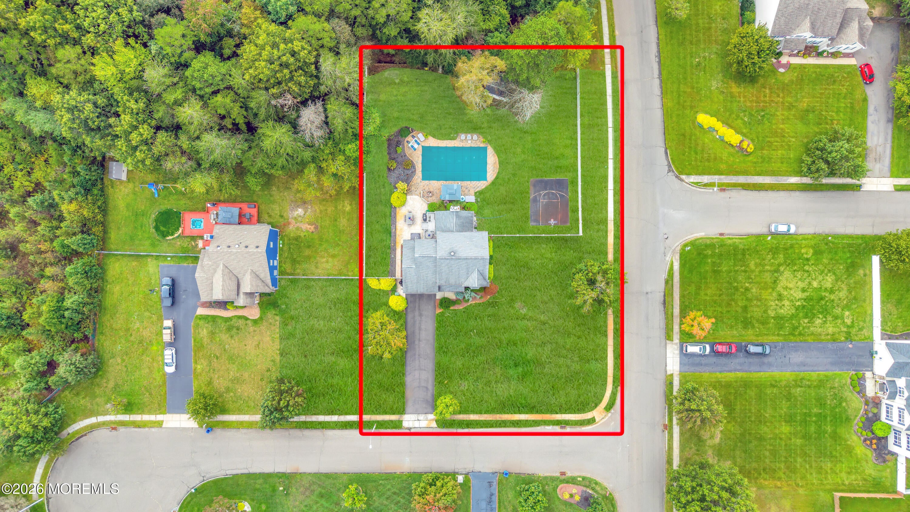 1 Blue Jay Court