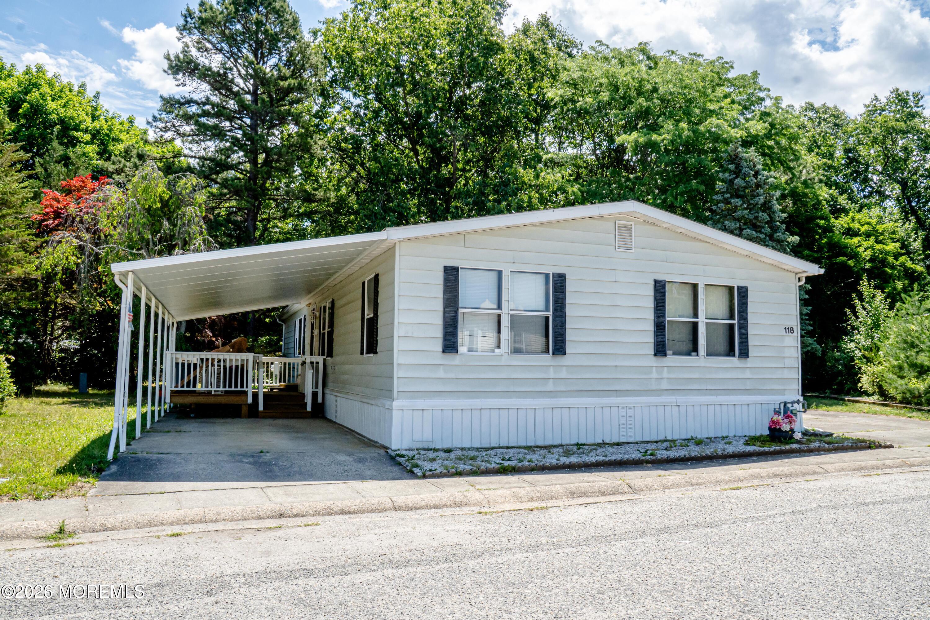 118 Douglas Drive