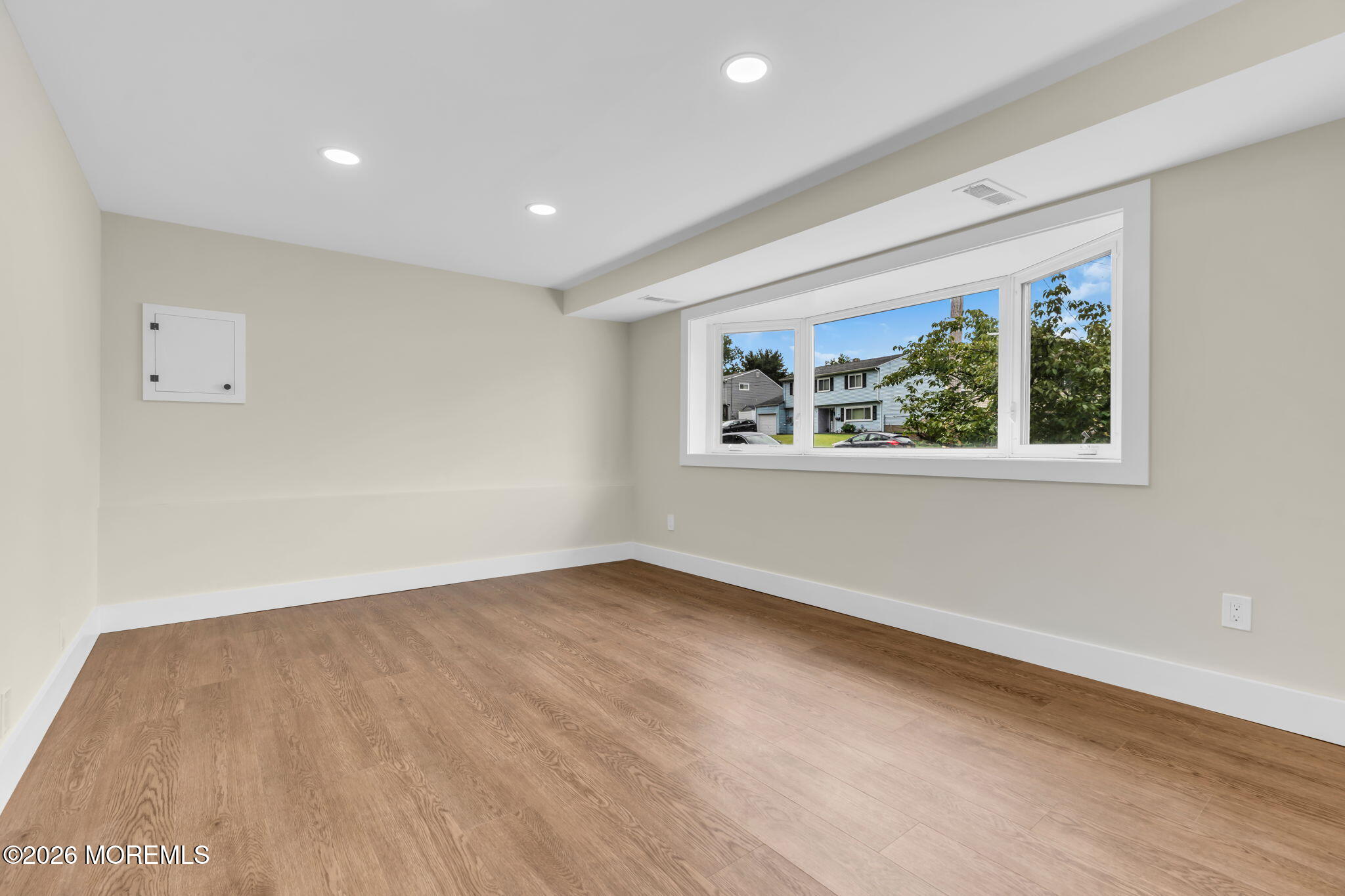 104 Southwood Drive