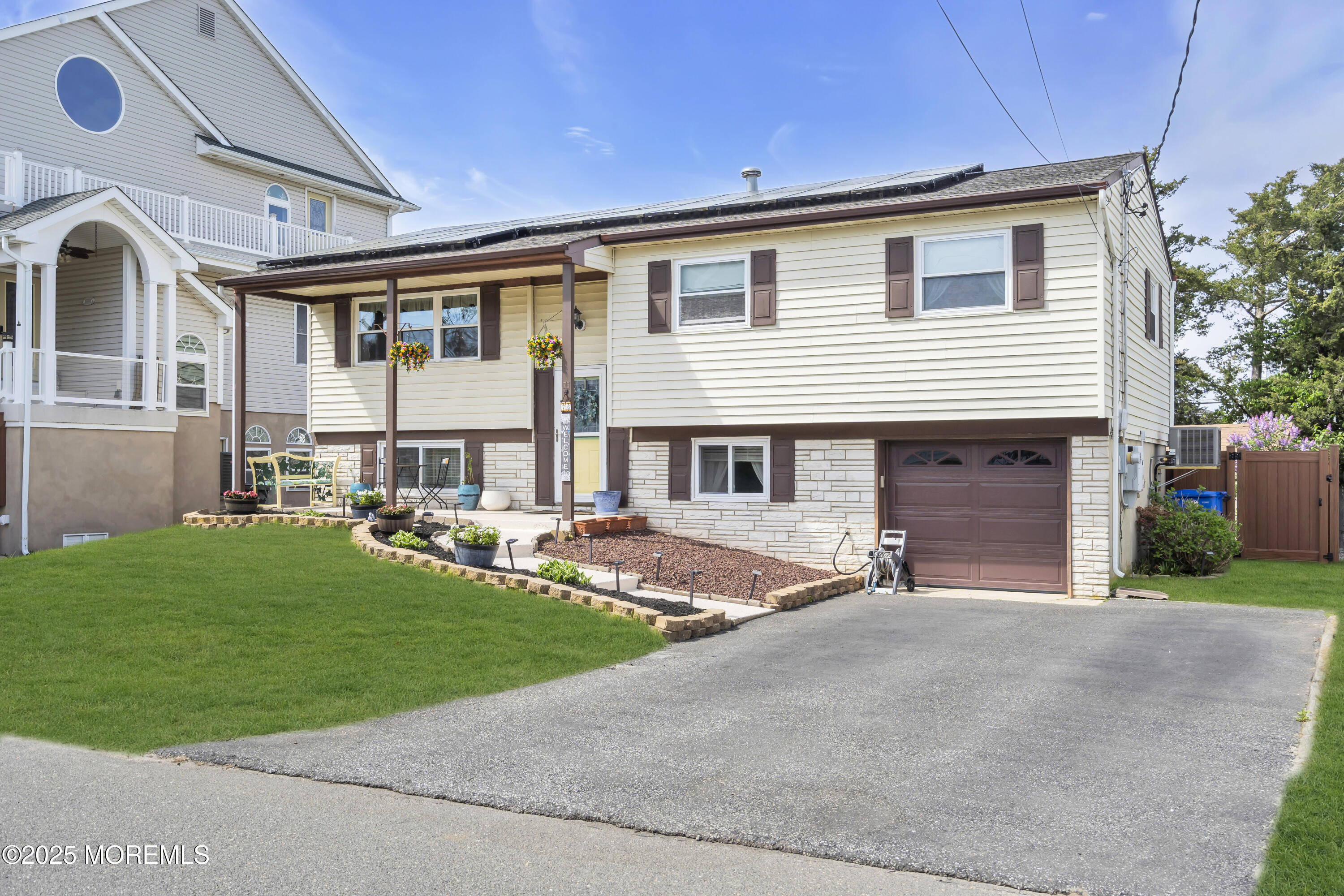76 Bay Breeze Drive, Toms River, New Jersey image 1