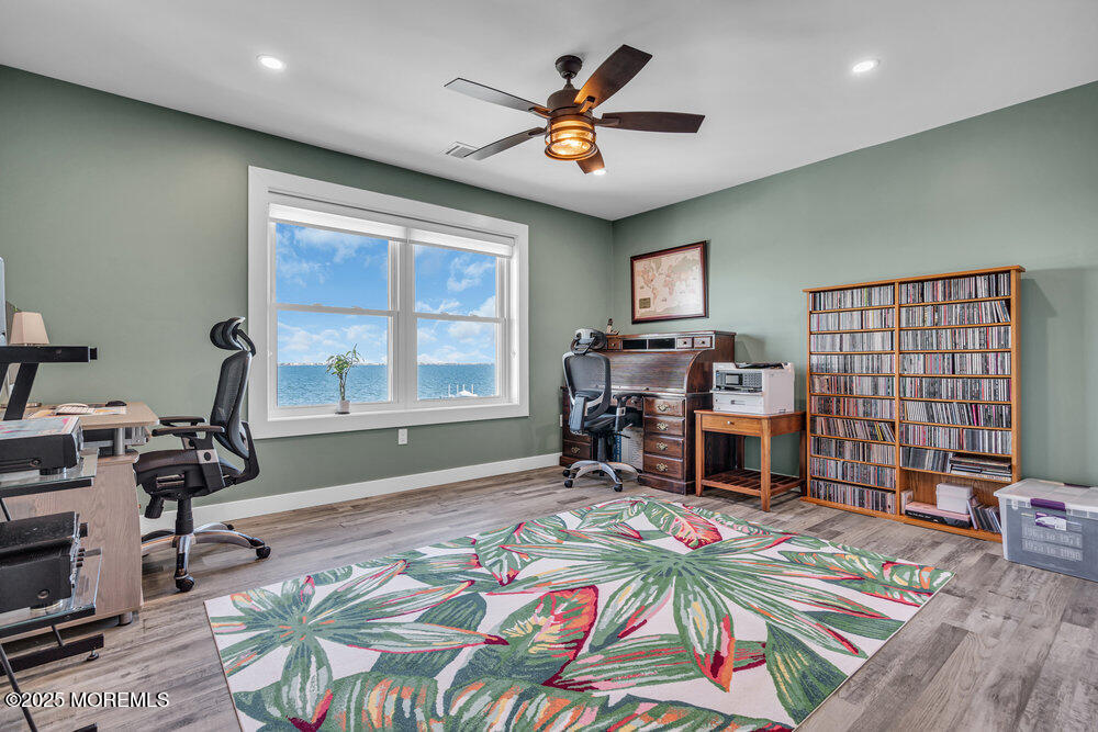 615 Bayview Drive, Toms River, New Jersey image 44