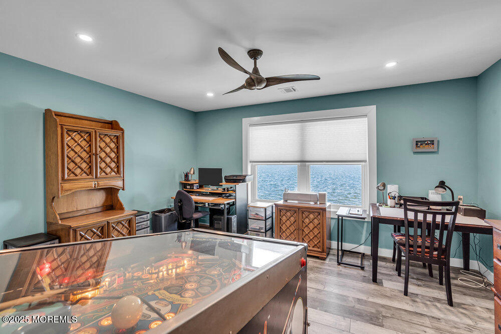 615 Bayview Drive, Toms River, New Jersey image 30