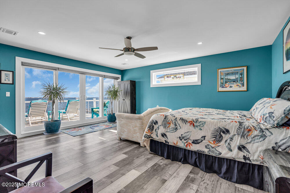 615 Bayview Drive, Toms River, New Jersey image 31