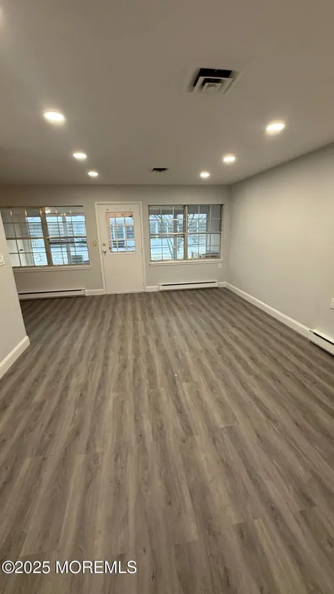 MLS: 22502262