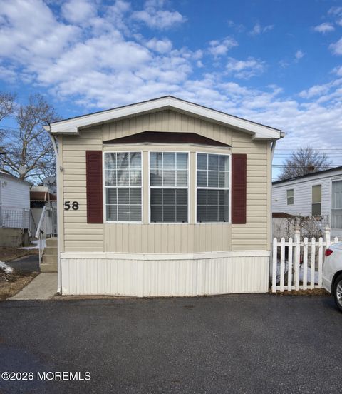 Mobile Home For Sale - 58 Ron Road<br/> Hazlet, NJ 07730