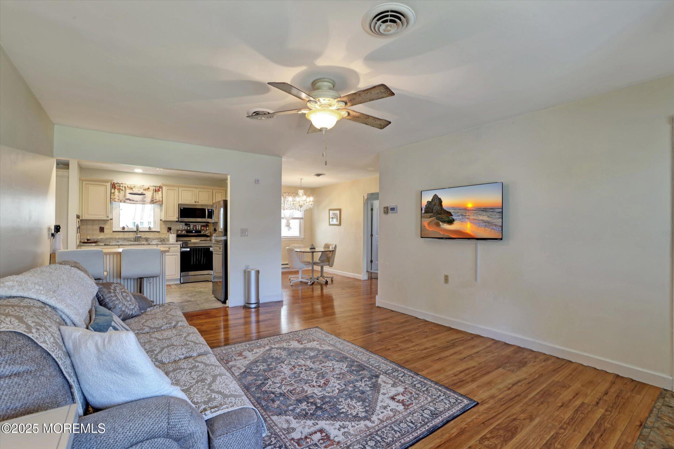 17 Churchill Road 71