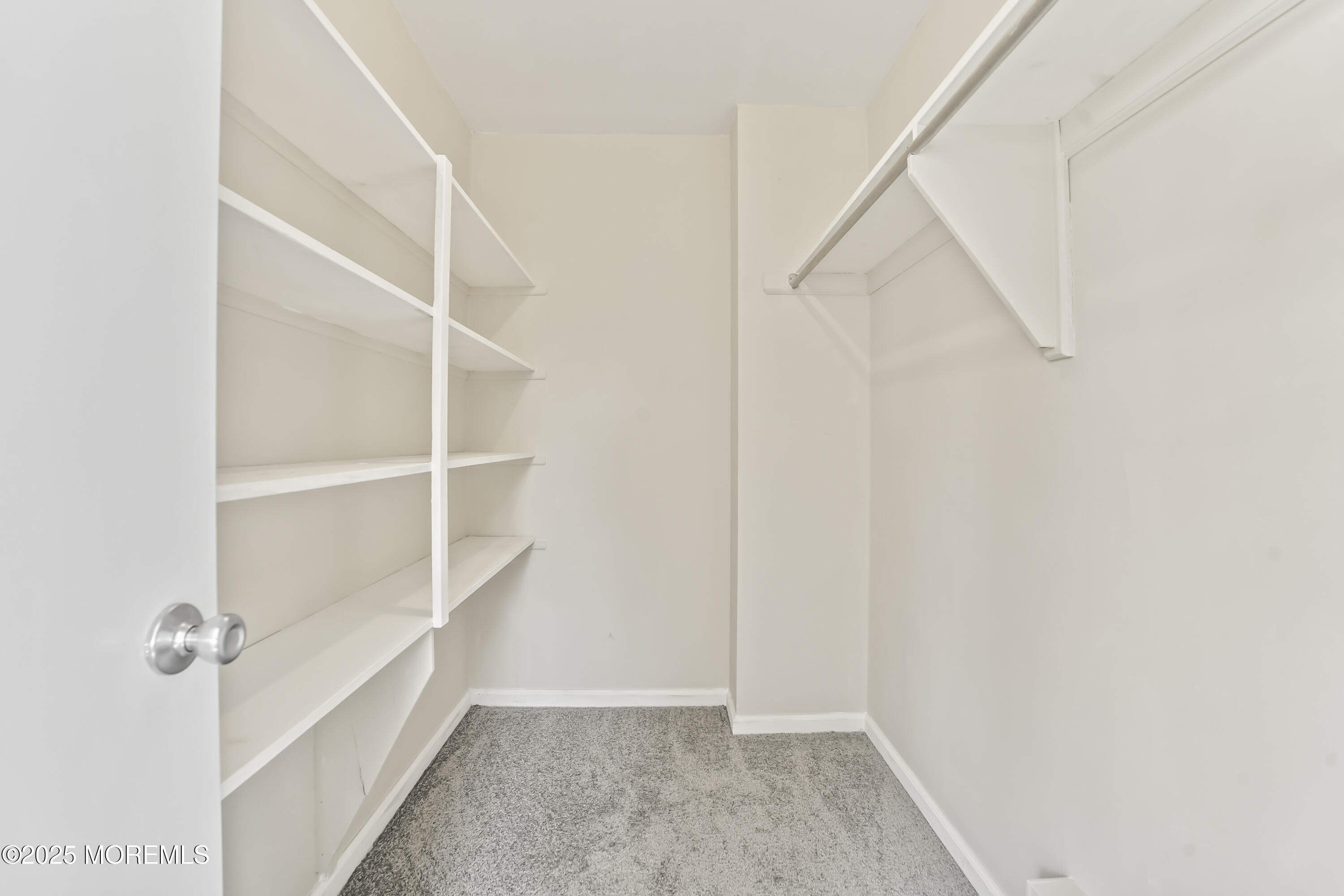 555 Cedar Avenue, West Long Branch, New Jersey image 25