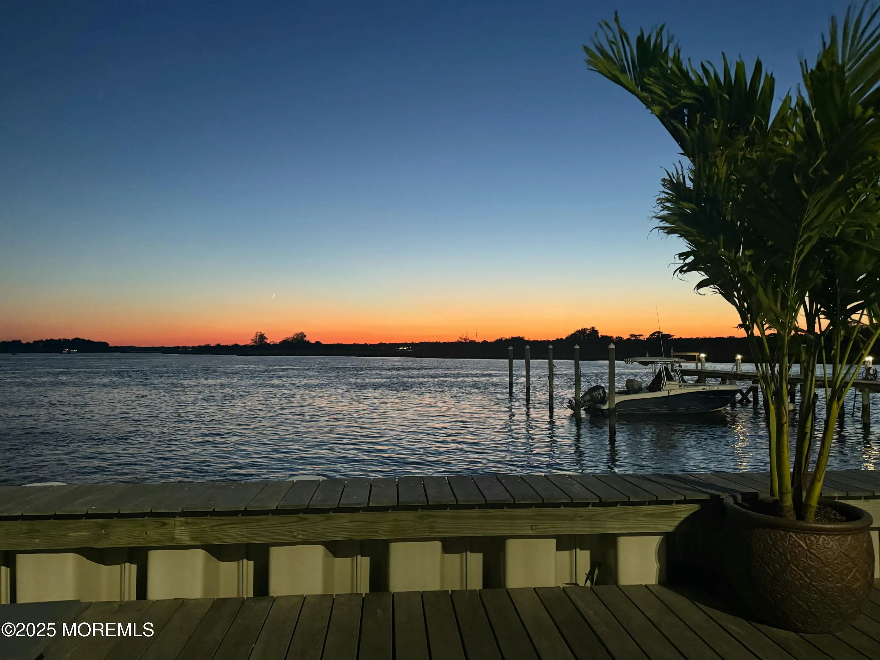 Sea Bright, New Jersey 07760, United States, 1 Bedroom Bedrooms, ,1 BathroomBathrooms,Residential,Active,170946