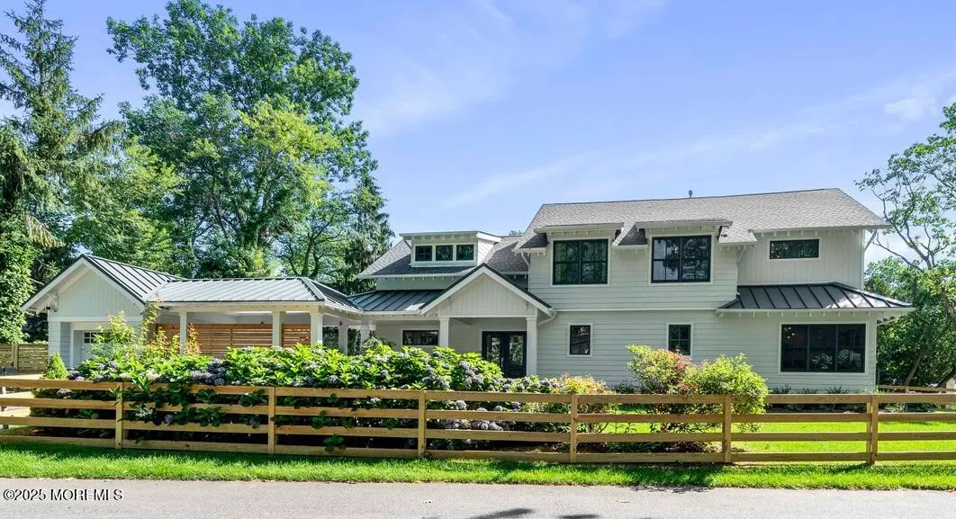 Fair Haven, New Jersey 07704, United States, 5 Bedrooms Bedrooms, ,4 BathroomsBathrooms,Residential,Pending,104364