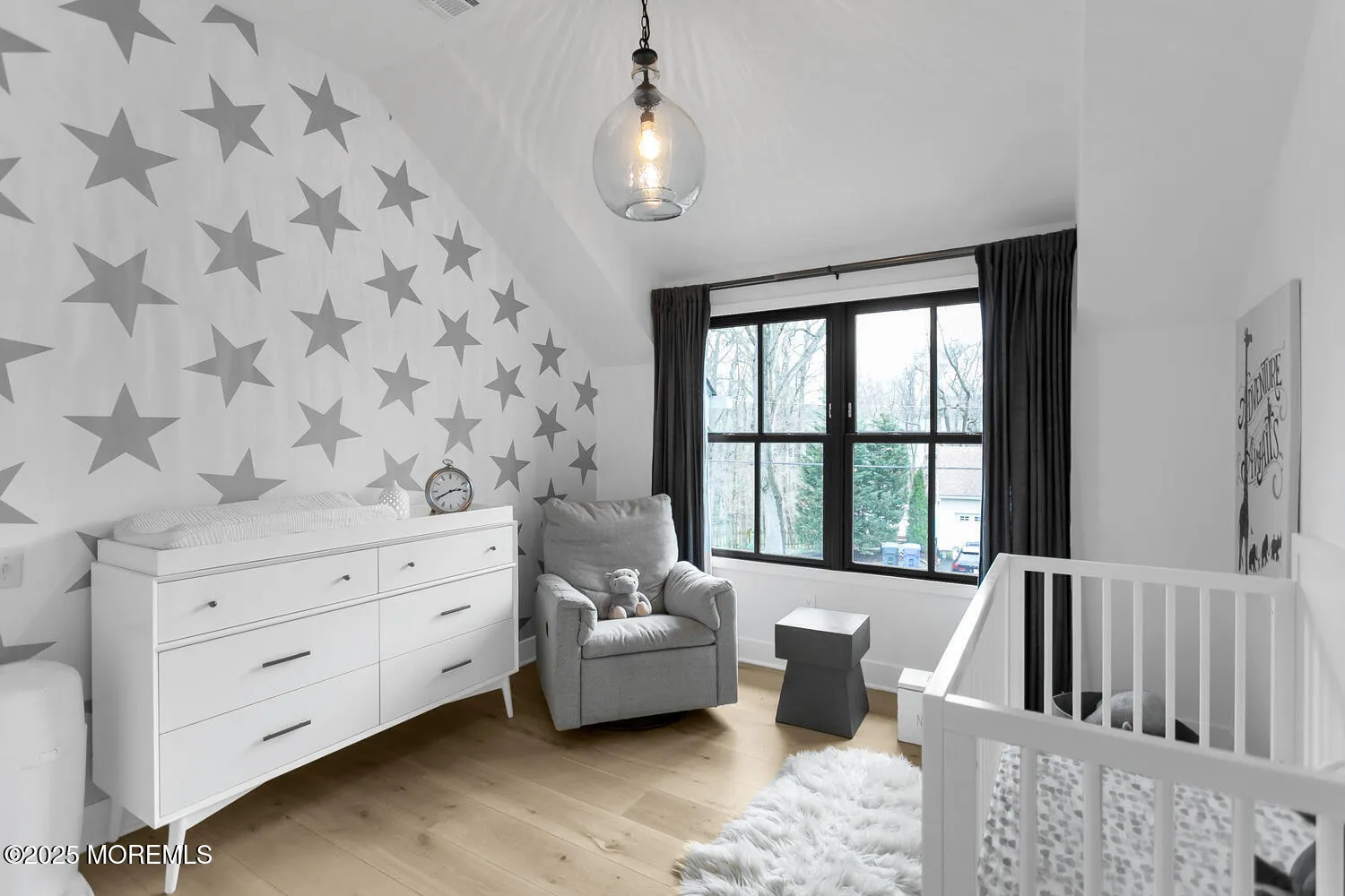 Fair Haven, New Jersey 07704, United States, 5 Bedrooms Bedrooms, ,4 BathroomsBathrooms,Residential,Pending,104364