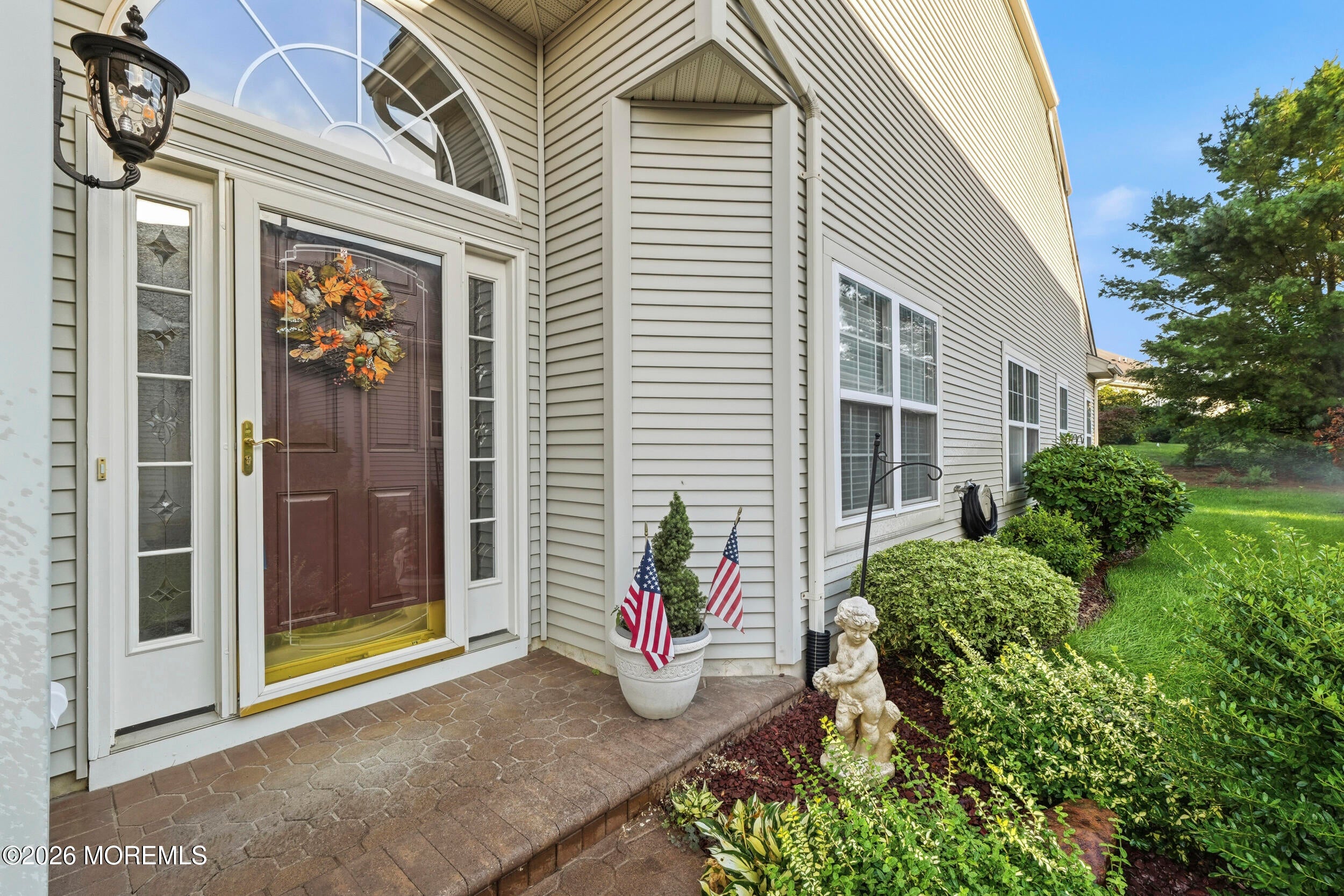 15 Valencia Drive
