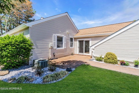 Condo For Sale - 81D Parkway Drive<br/> Freehold, NJ 07728