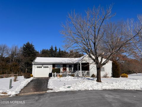 7 Cranston Court 64 Whiting NJ 08759