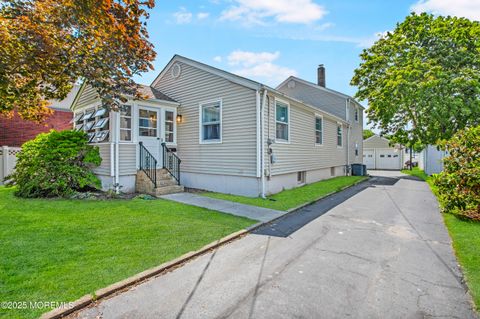 81 Curtis Place Manasquan NJ 08736