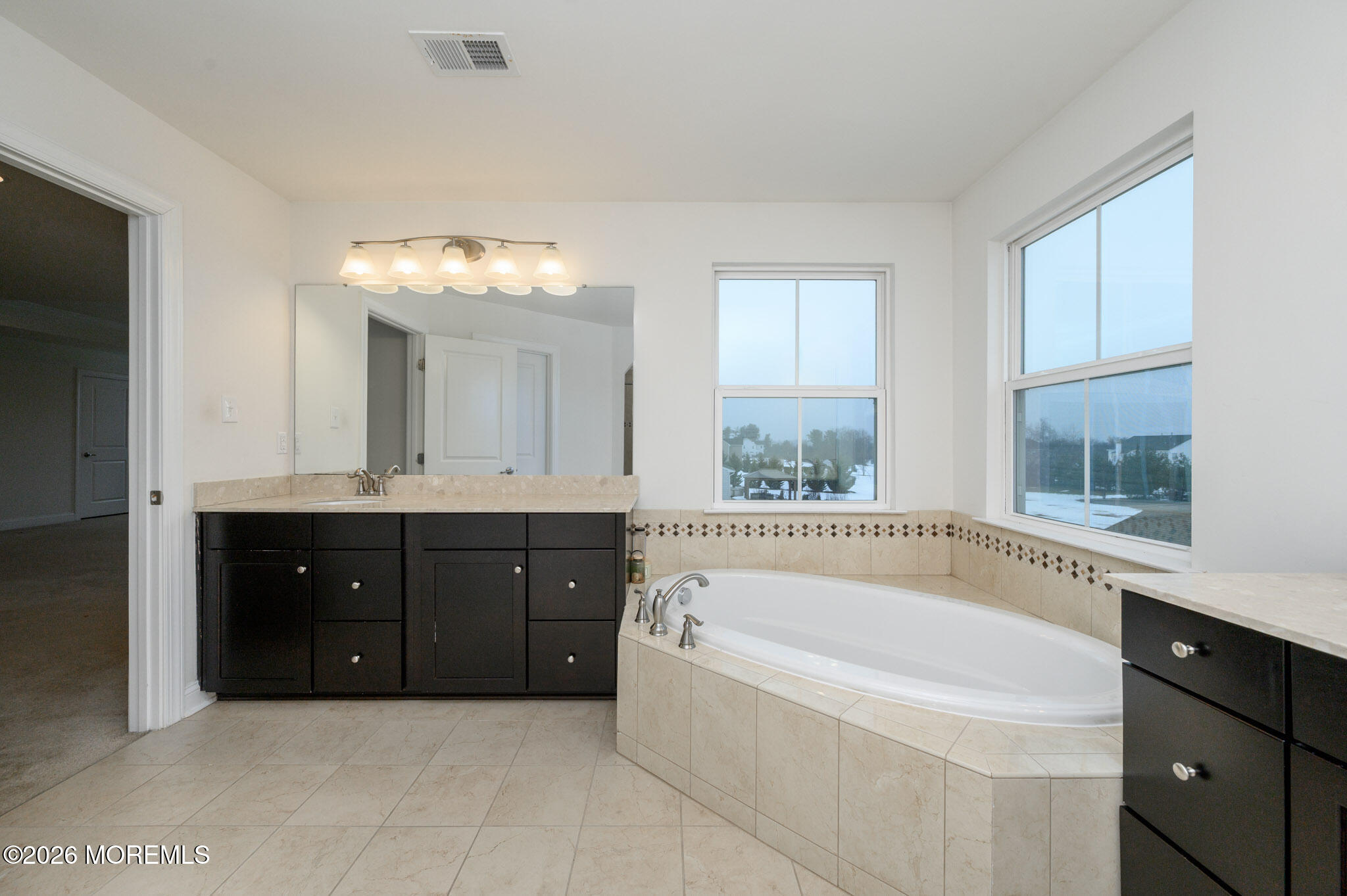 Allentown, New Jersey, 08501, United States, 4 Bedrooms Bedrooms, ,5 BathroomsBathrooms,Residential,Active,2025218