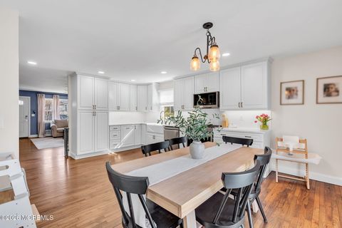 Homes For Sale - 701 Barberry Drive<br/> Brick, NJ 08723