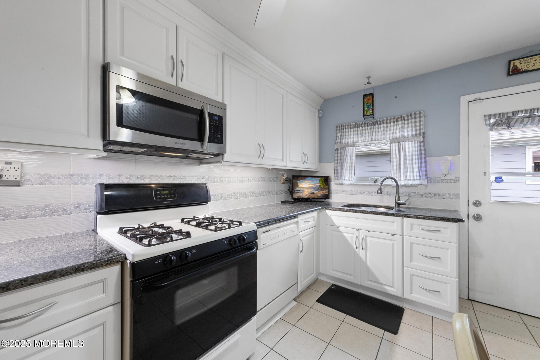 162 Harrington Drive, Toms River, New Jersey image 16