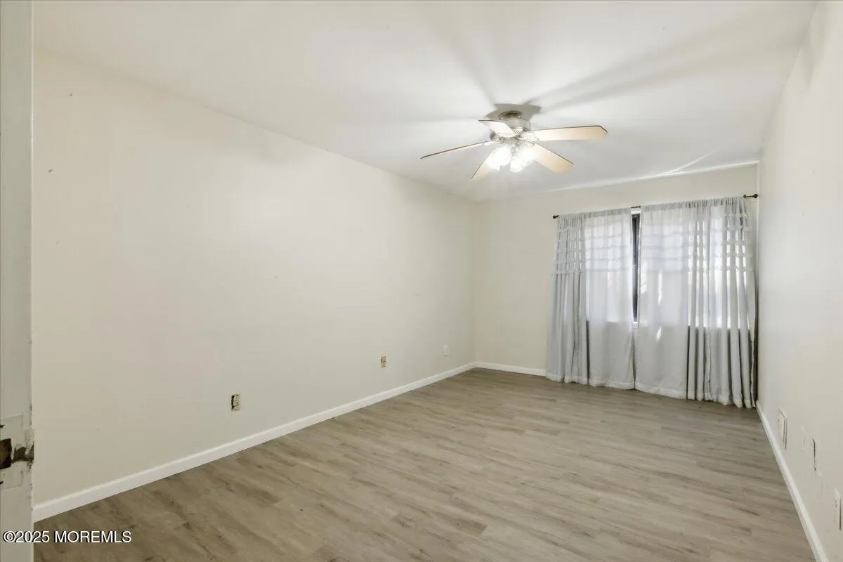 Cranbury, New Jersey 08512, United States, 1 Bedroom Bedrooms, ,1 BathroomBathrooms,Residential,Active,201511