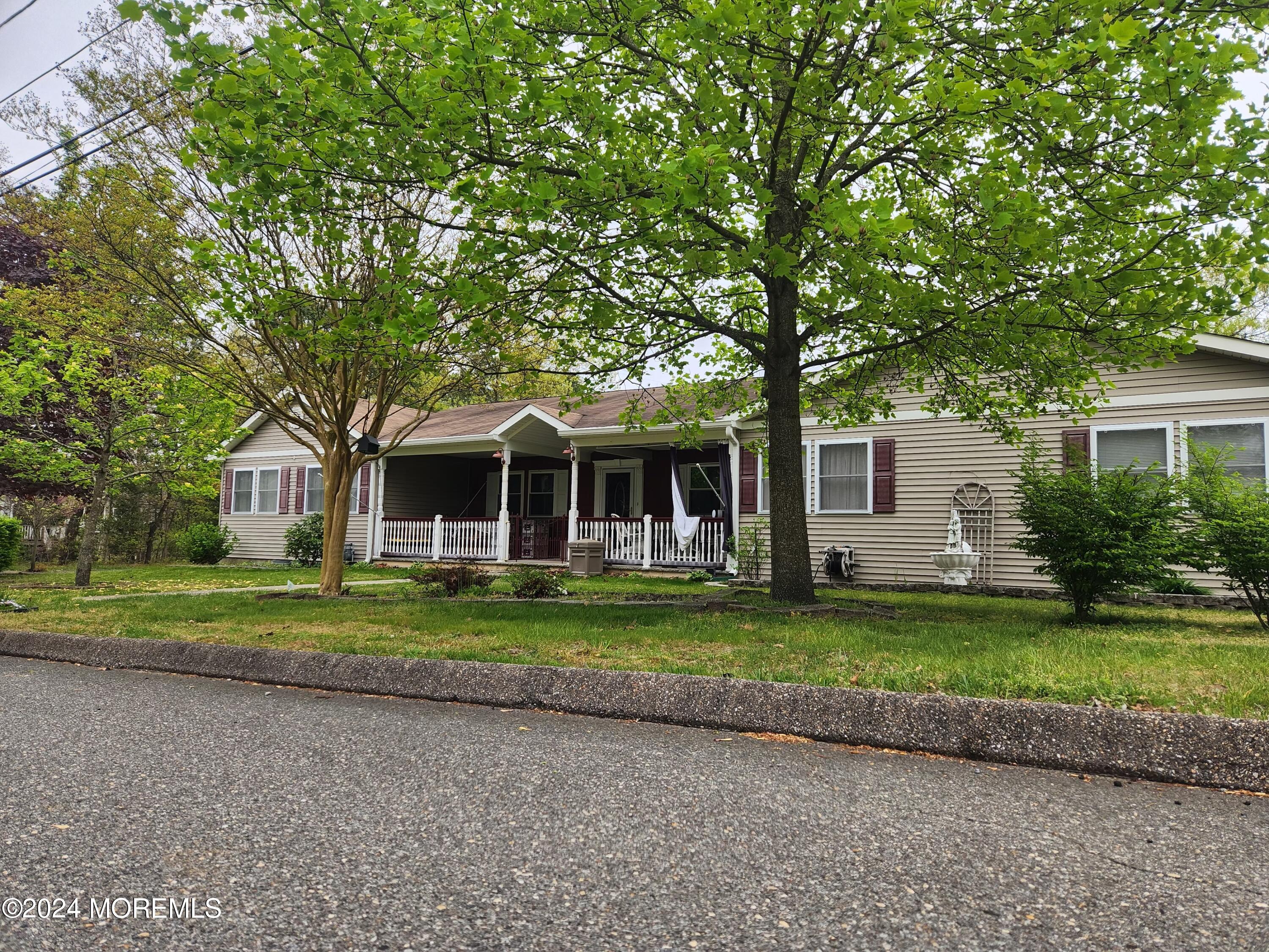 1911 Deerhead Lake Drive, Forked River, New Jersey image 5