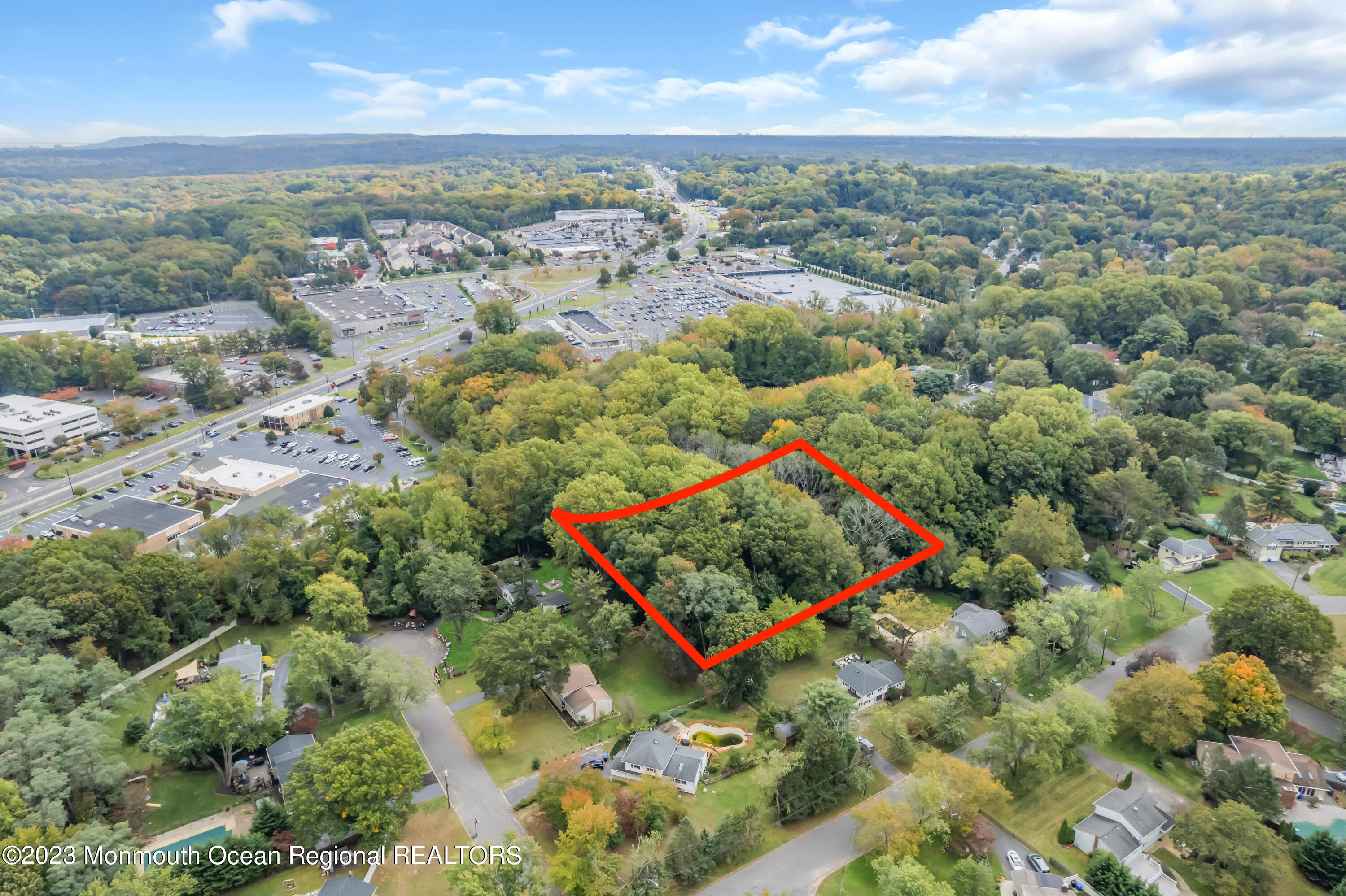 123-125 Magnolia Lane