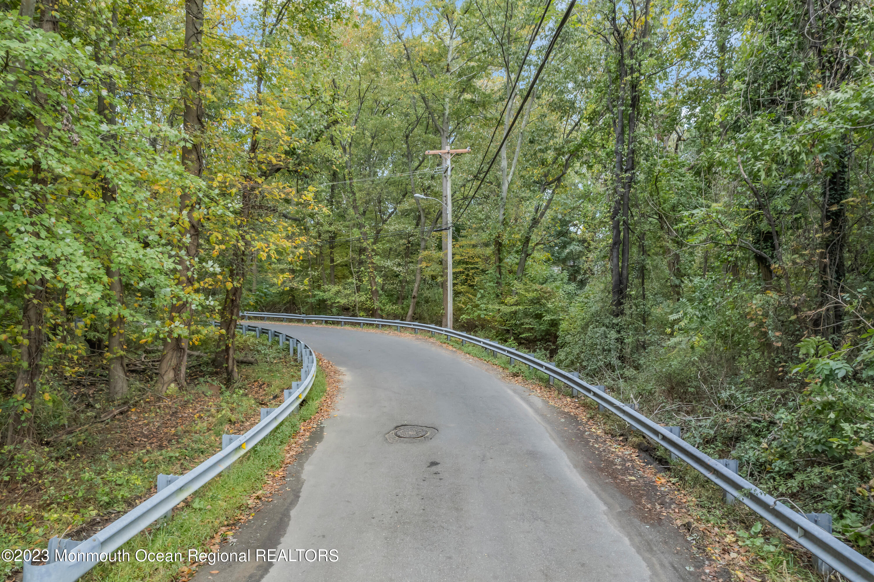 123-125 Magnolia Lane