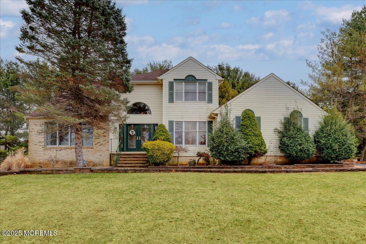 210 Hunt Road