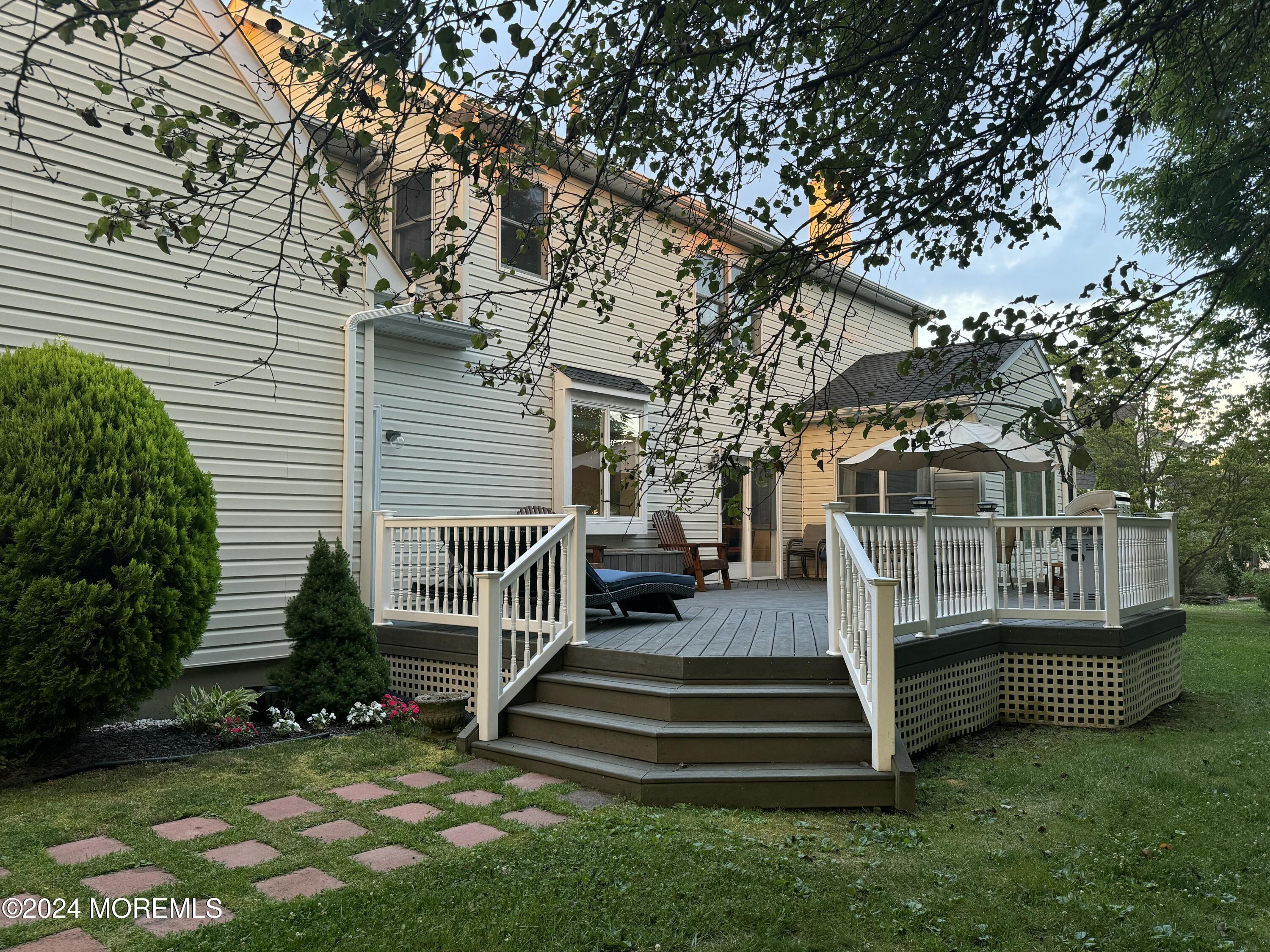 111 Round Hill Drive, Freehold, New Jersey image 46