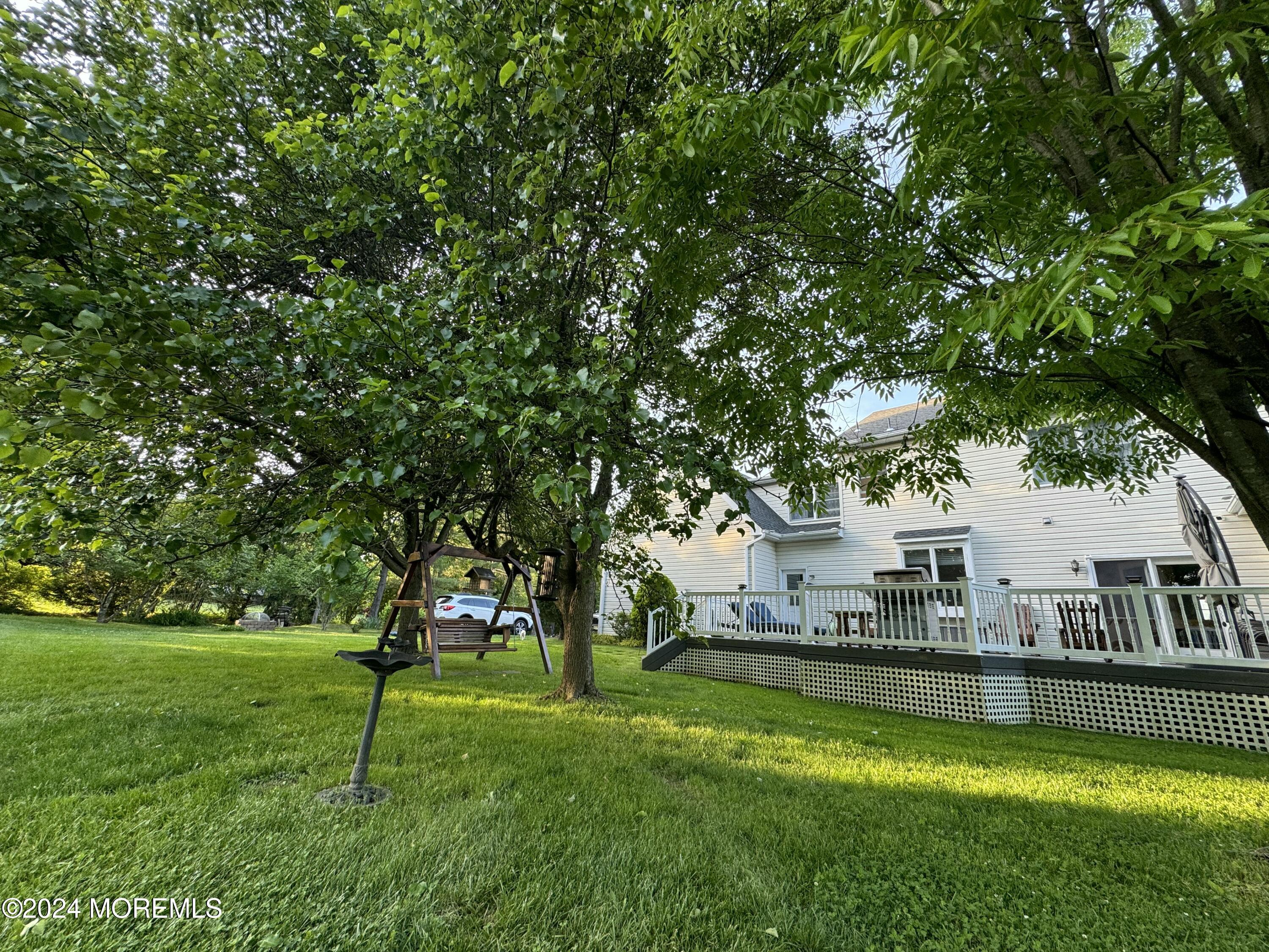 111 Round Hill Drive, Freehold, New Jersey image 47