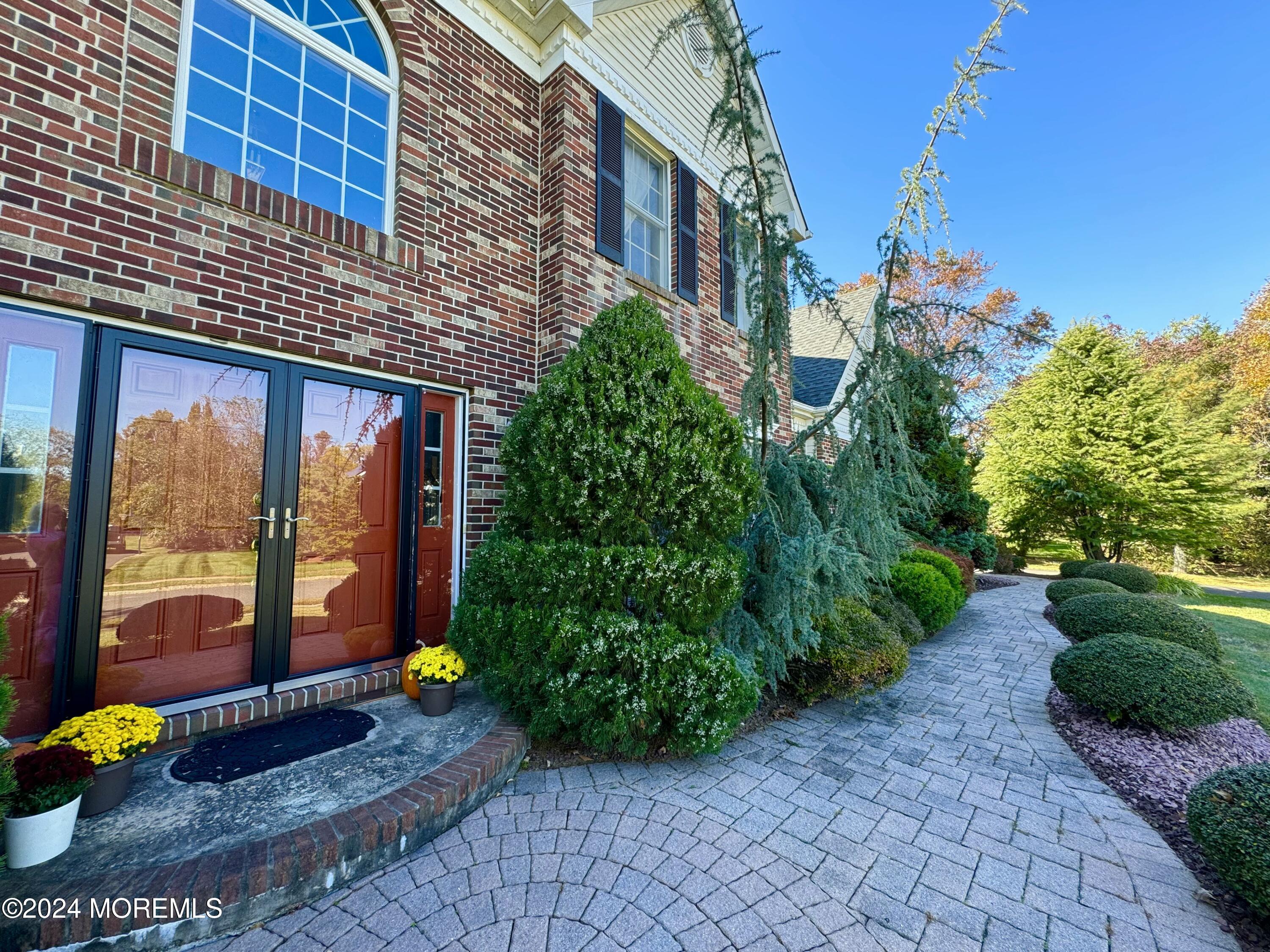 111 Round Hill Drive, Freehold, New Jersey image 2