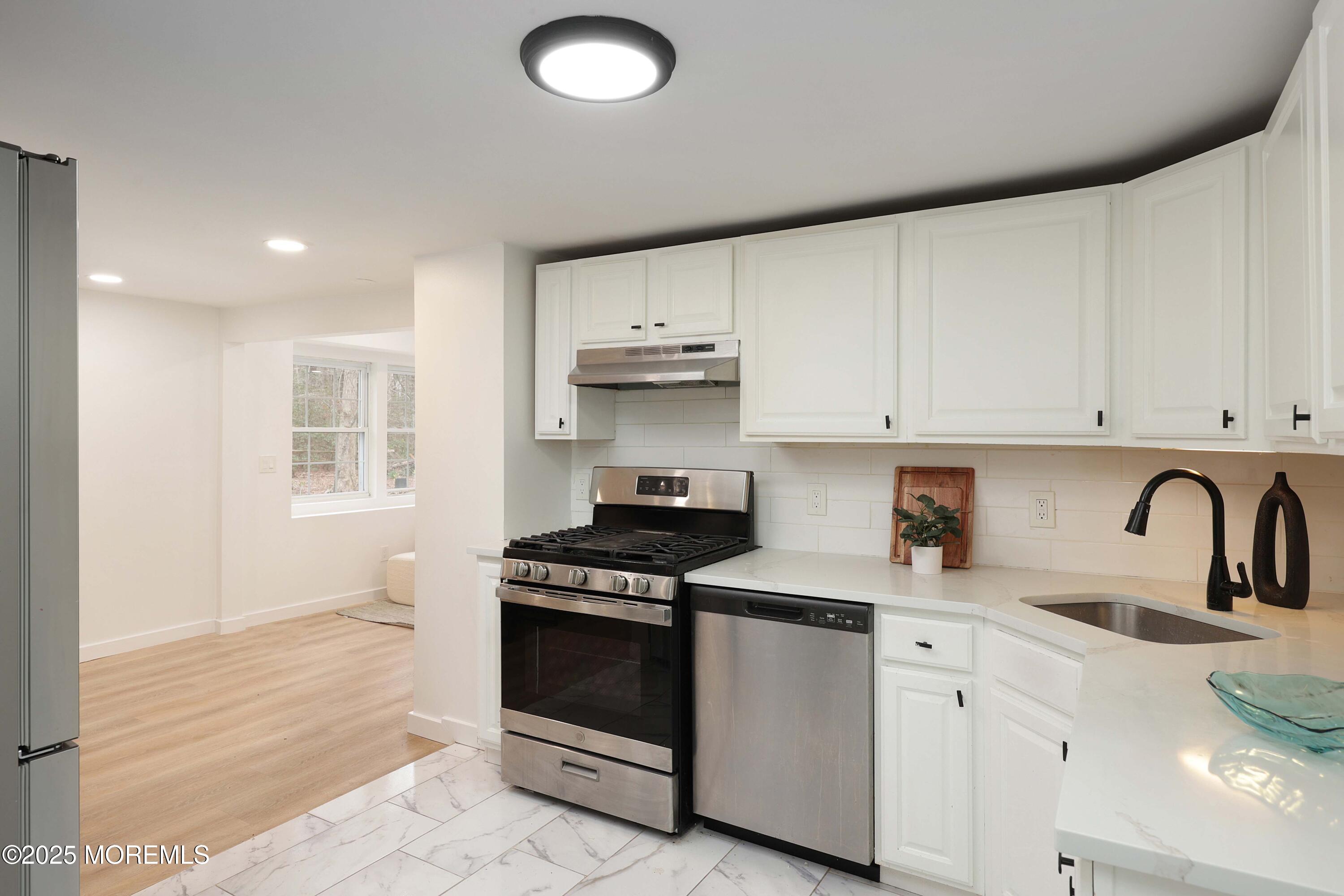 658 Summit Avenue, Brick, New Jersey image 14