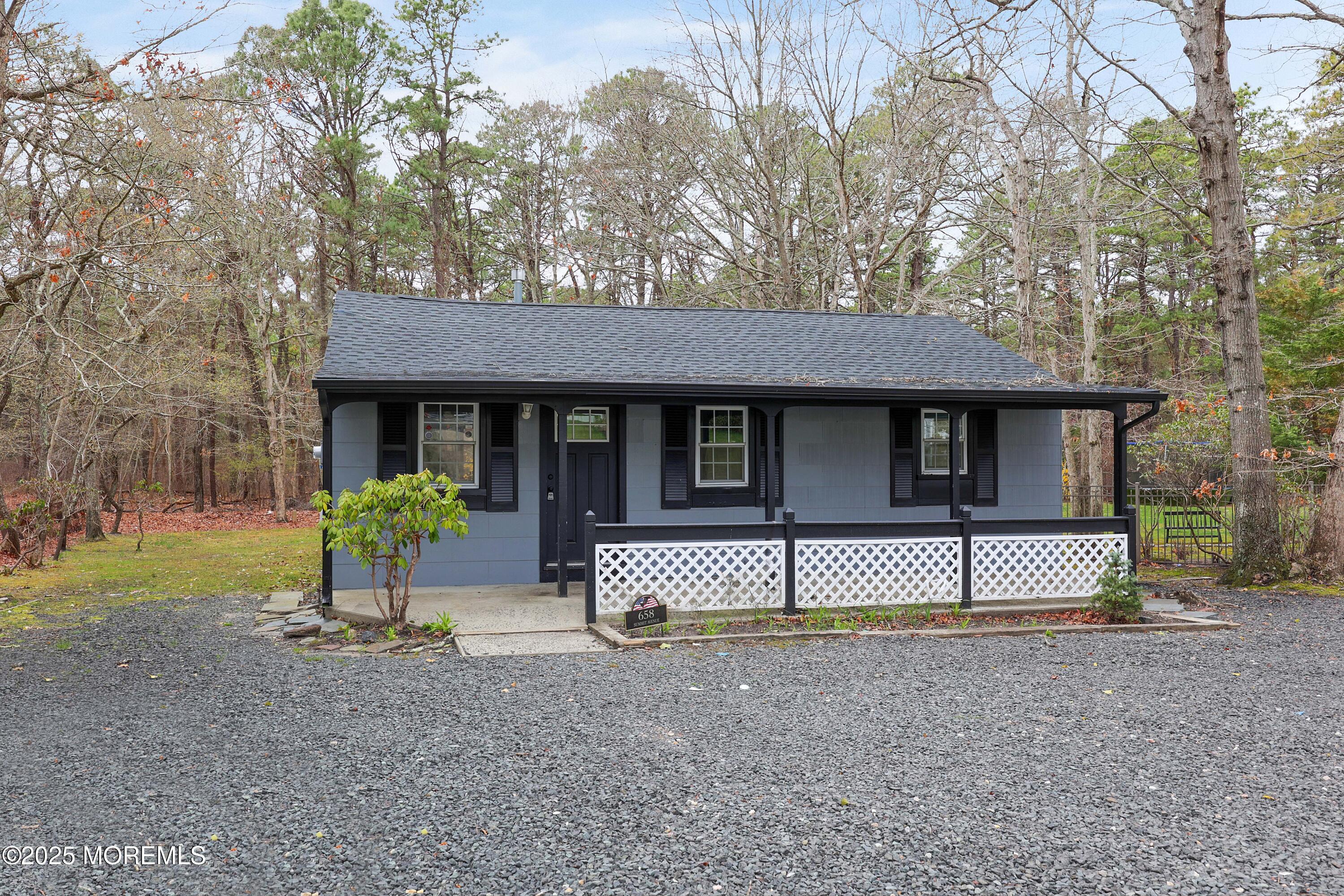 658 Summit Avenue, Brick, New Jersey image 29